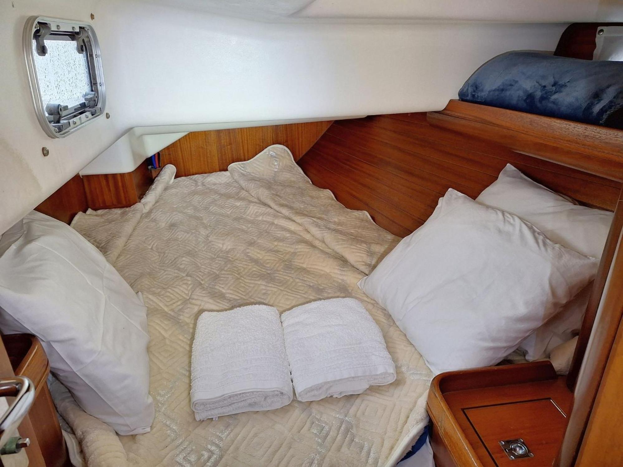 Be Local - Sleep Aboard A Sailing Boat In Apartamento