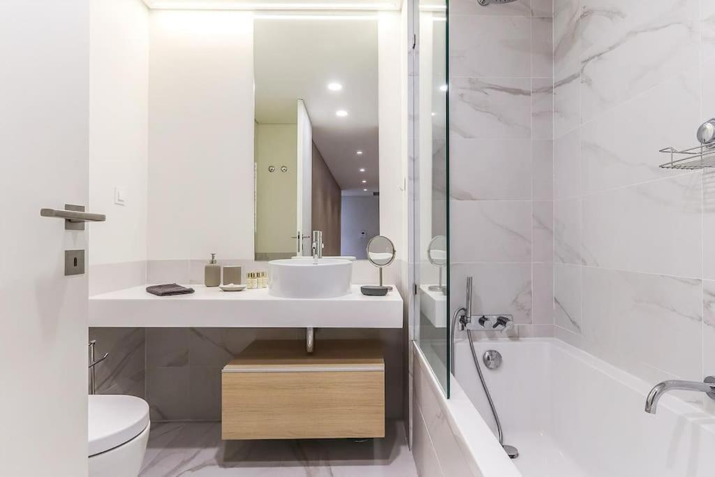 Apartamento Pombal Contemporary Ac Elevator