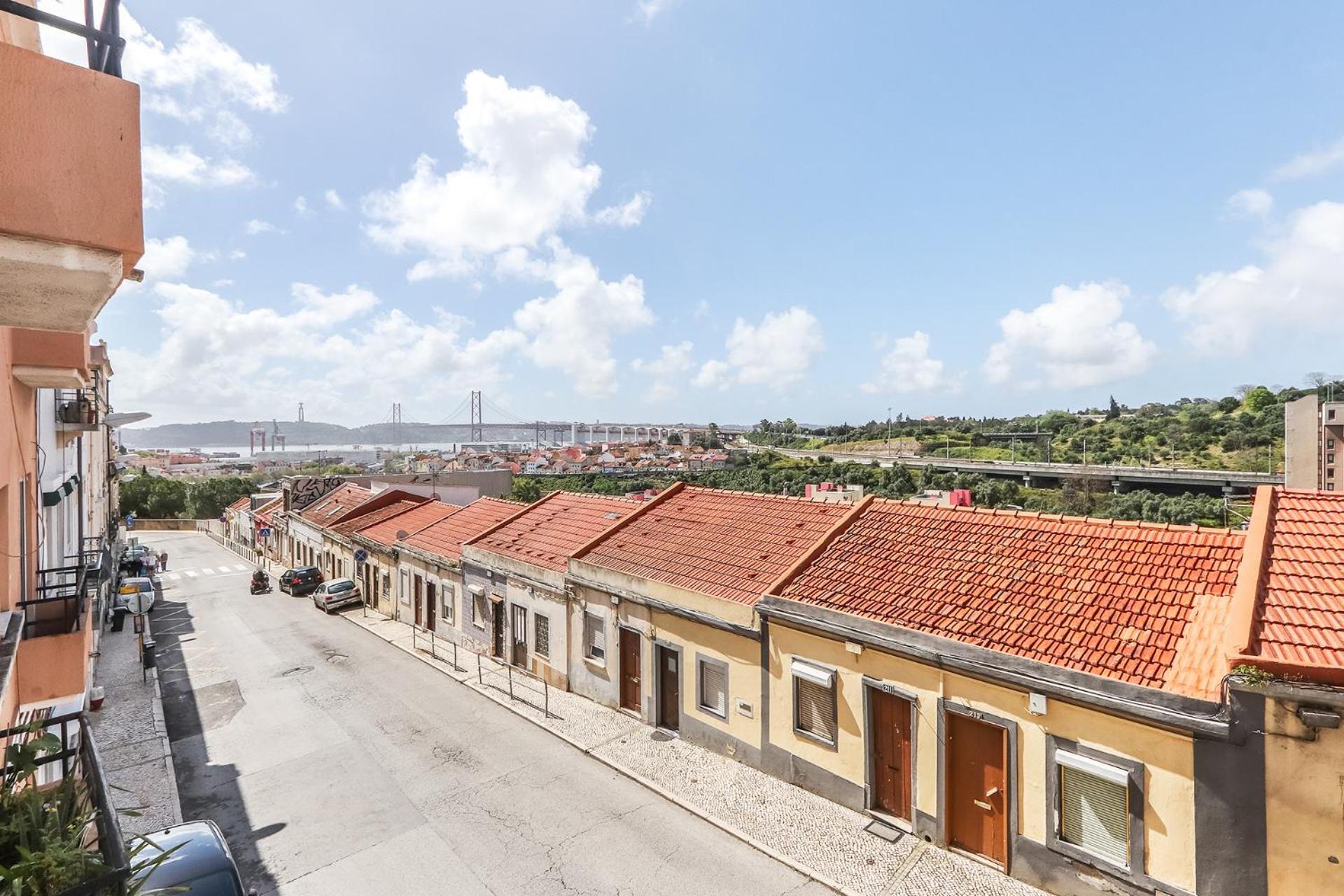 Portucale ! Mp88 Building Lisboa