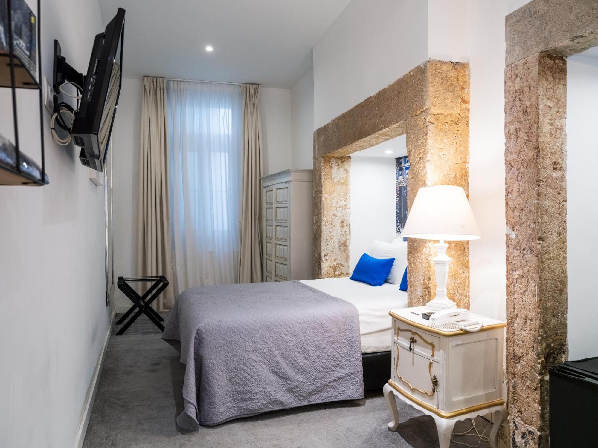 The Art Inn 2*