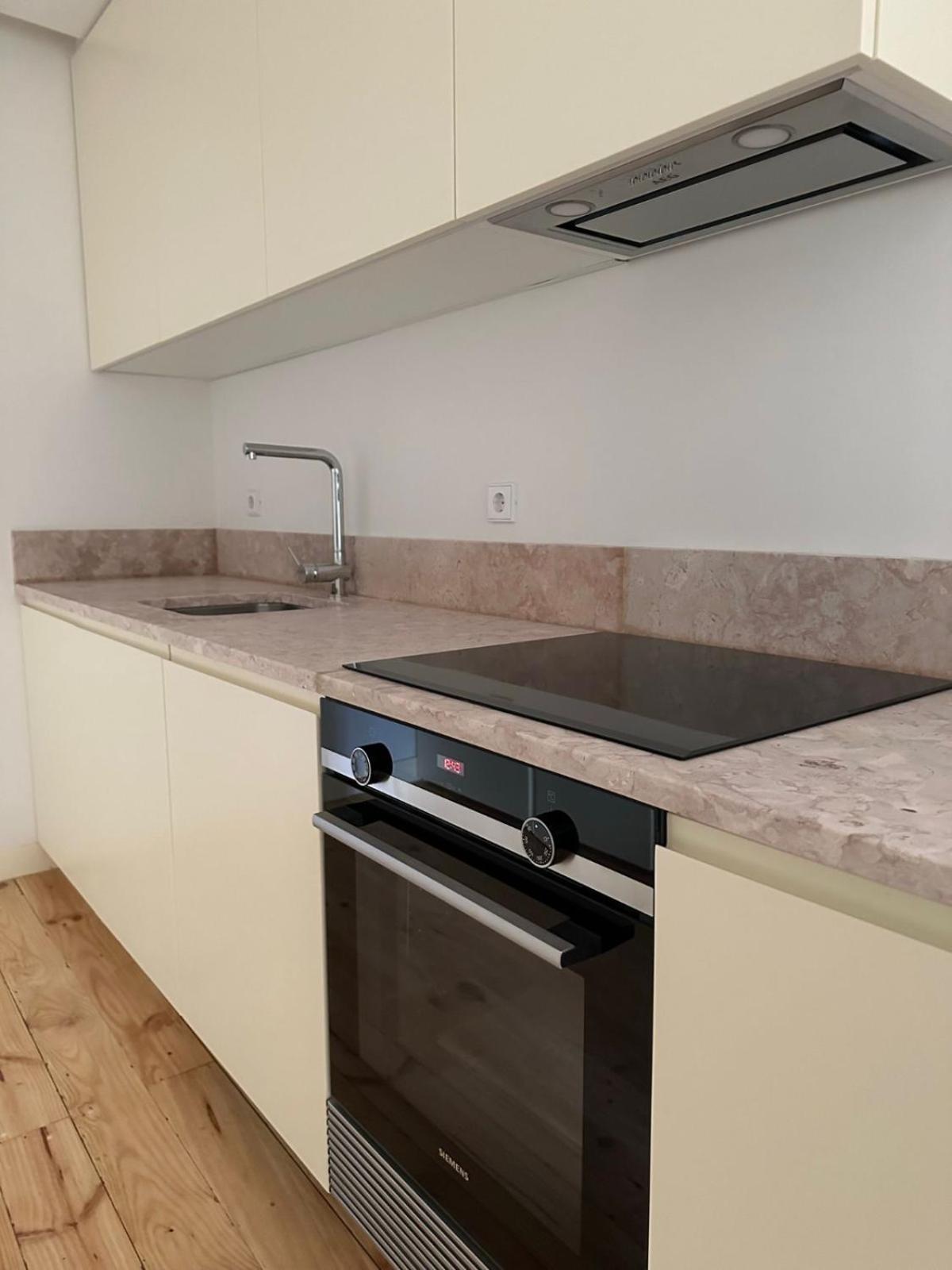 Privade In Baixa With Private Bathroom Quarto em Acomodações Particulares *
