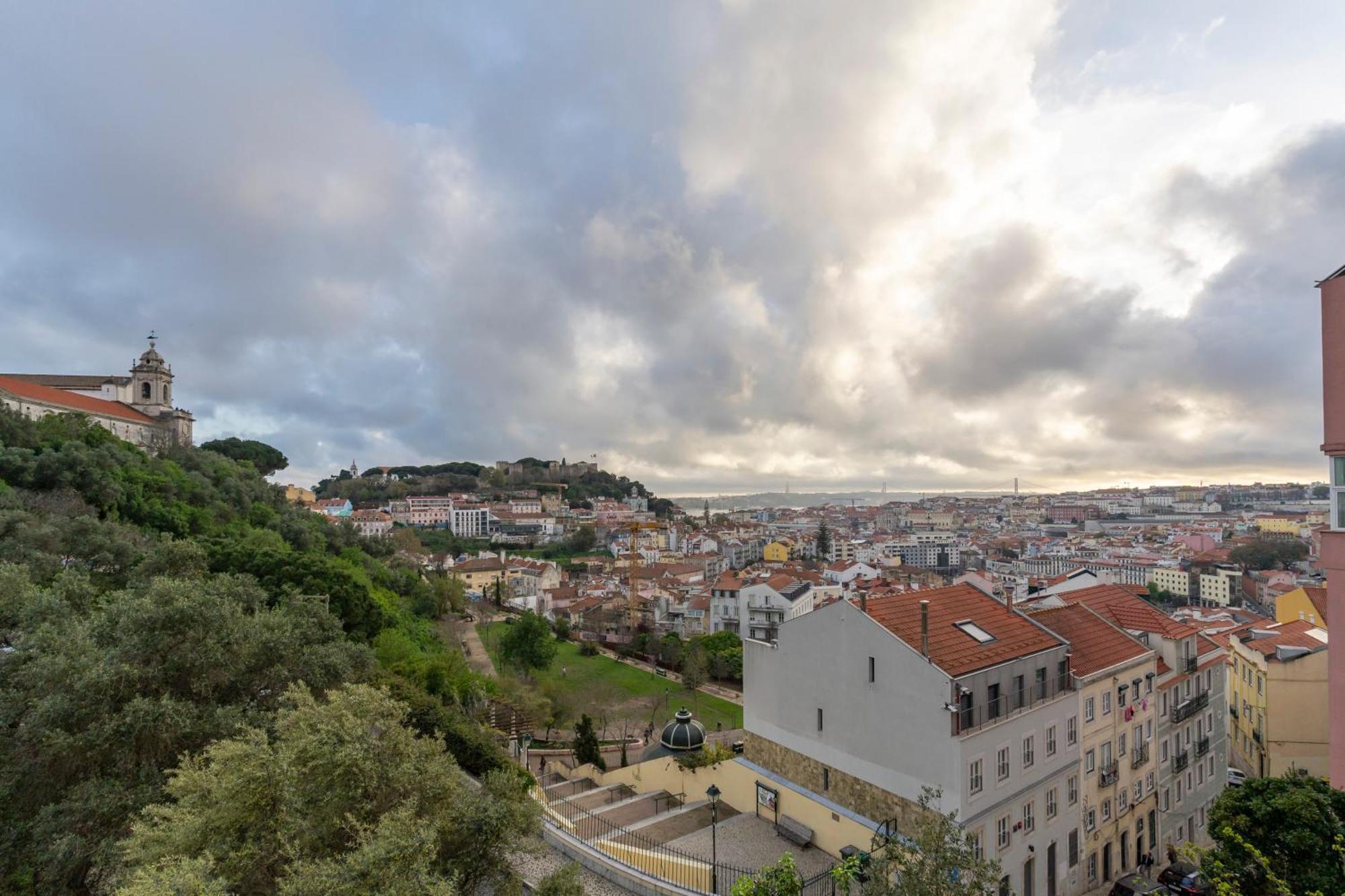 Apartamento Superb Overlooking Graca In