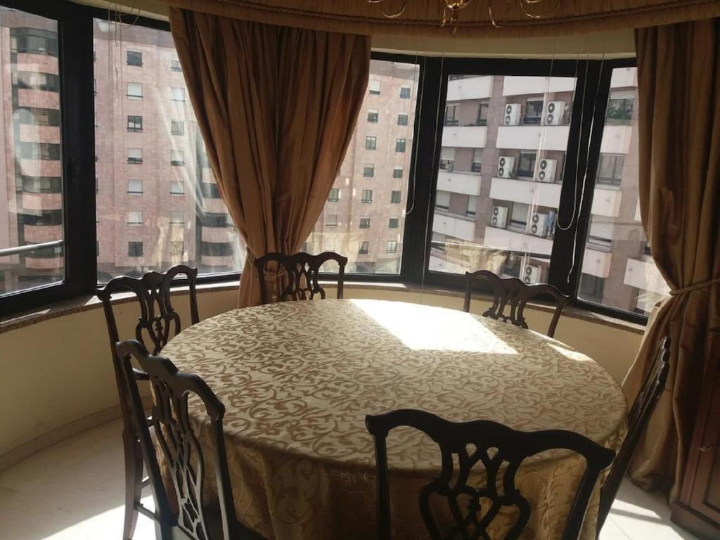 Aconchegante Casal Quarto em Acomodações Particulares *