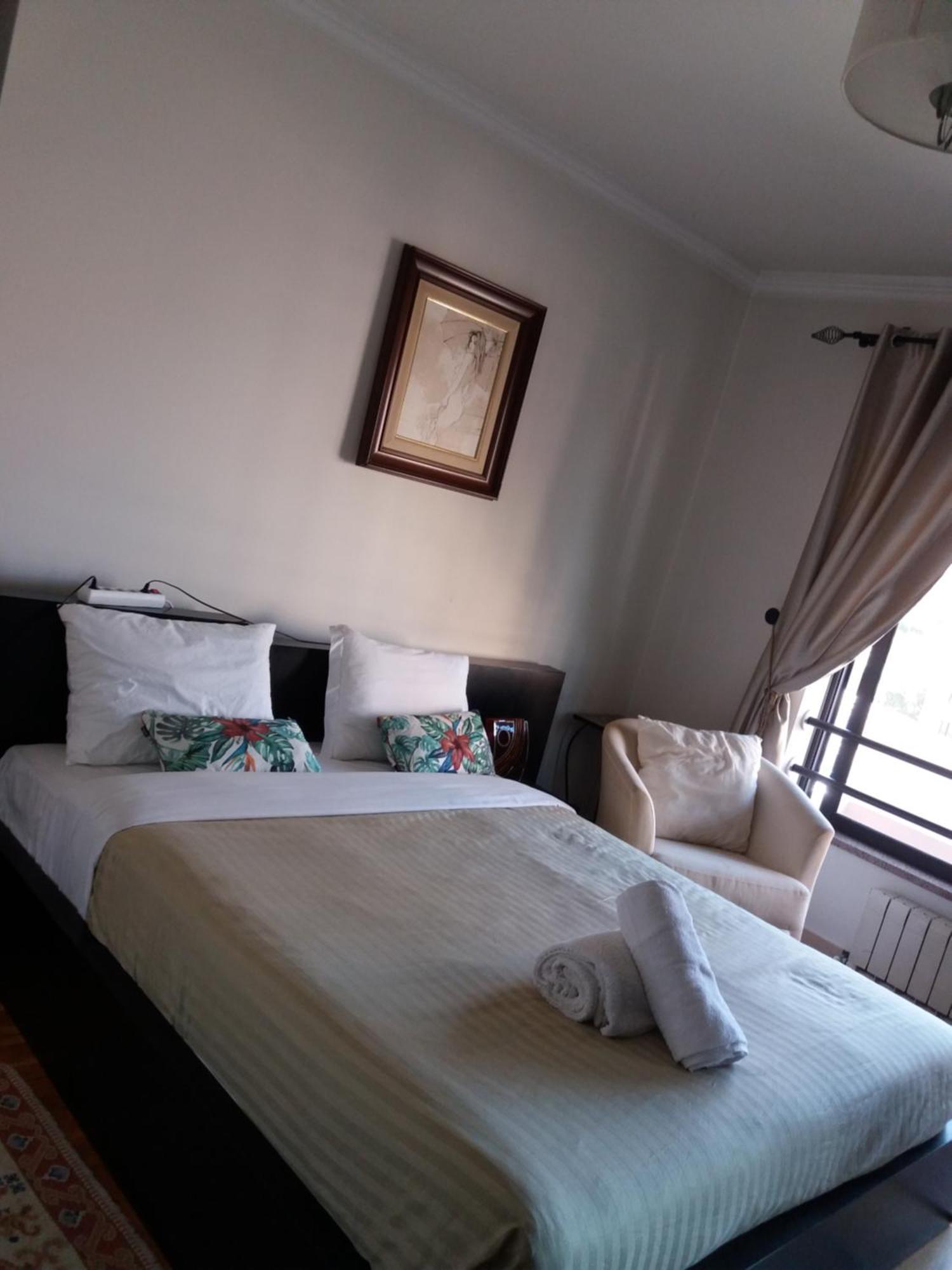 Quarto em Acomodações Particulares Aconchegante Casal Lisboa