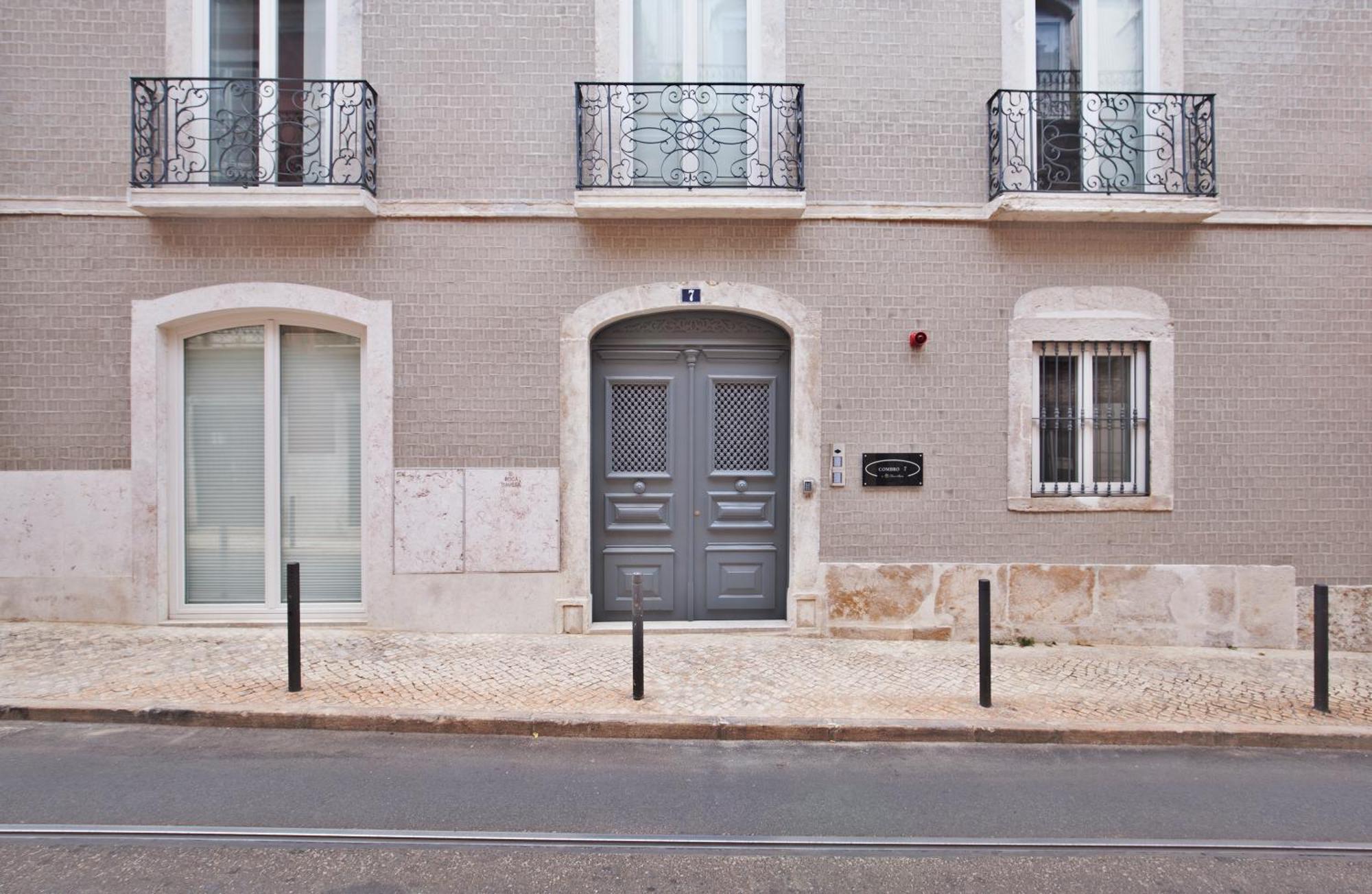 Apartment Five Stars Combro 7 *