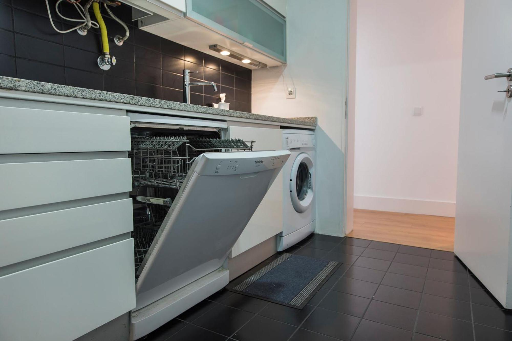 Sunny 3bdr In Graca By Lovelystay Lisboa