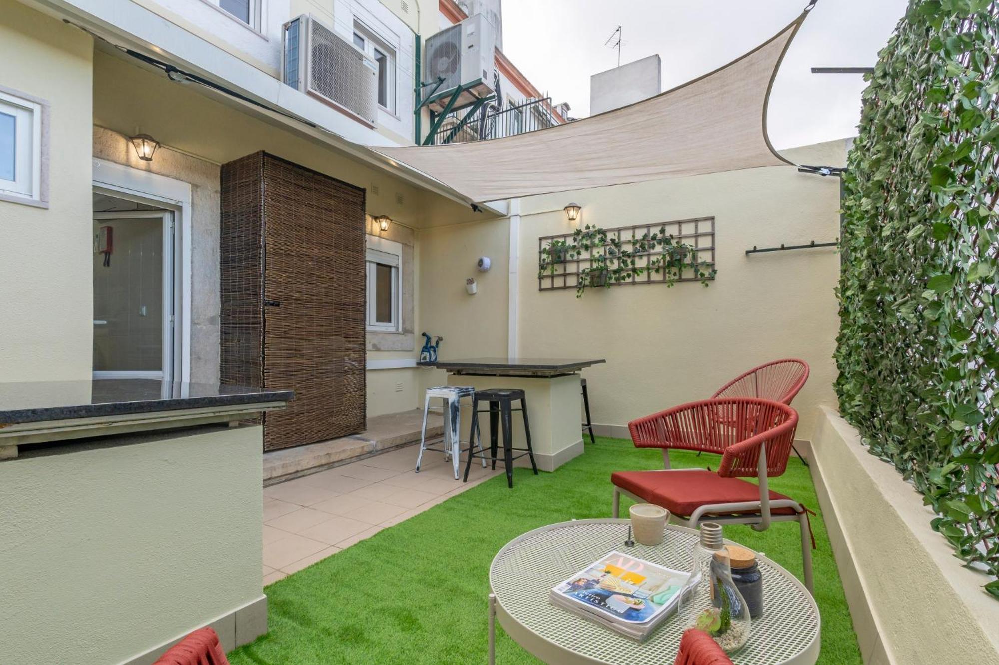 Apartamento Superb Overlooking Graca In Lisboa