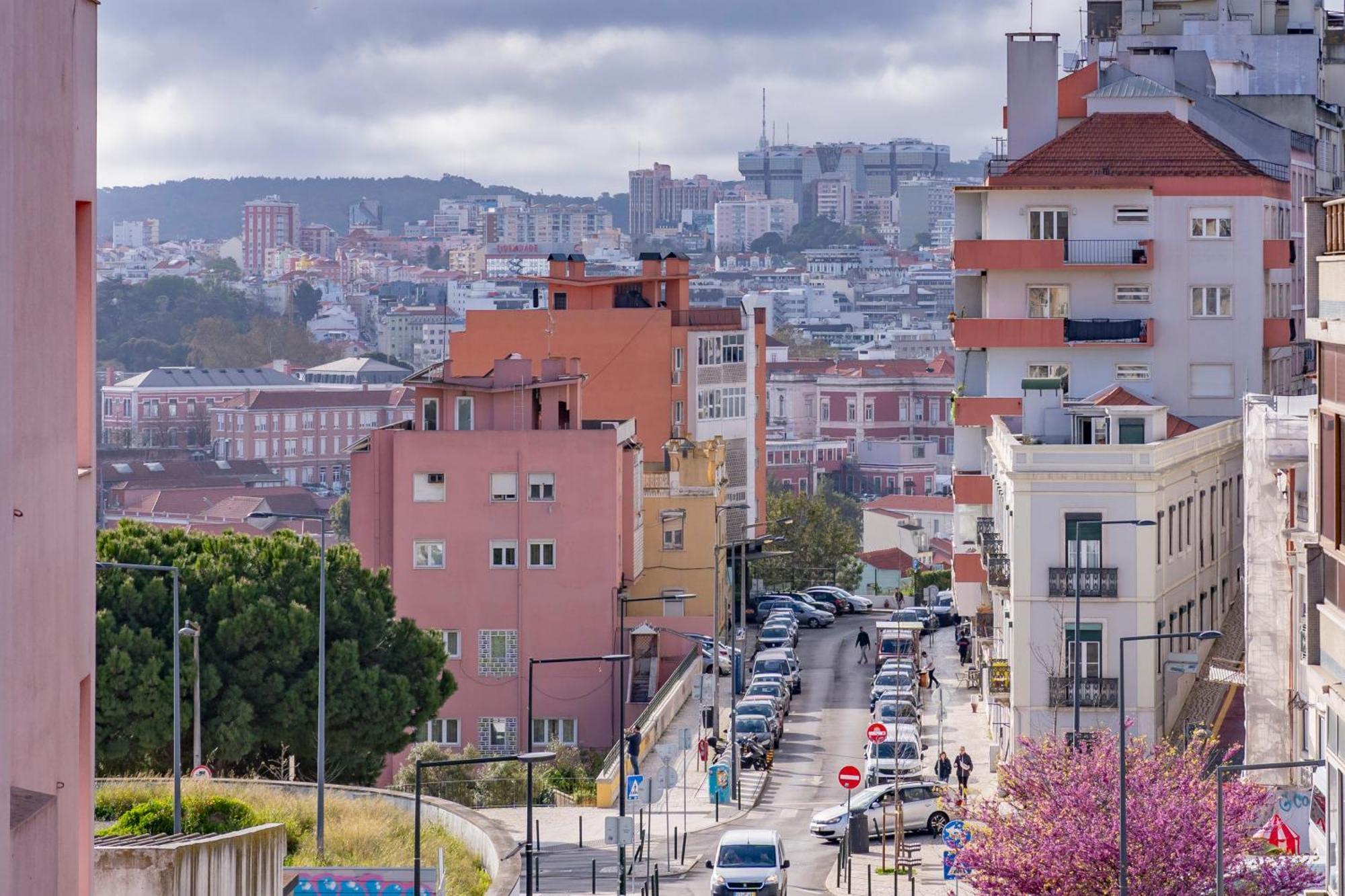 Superb Overlooking Graca In Lisboa