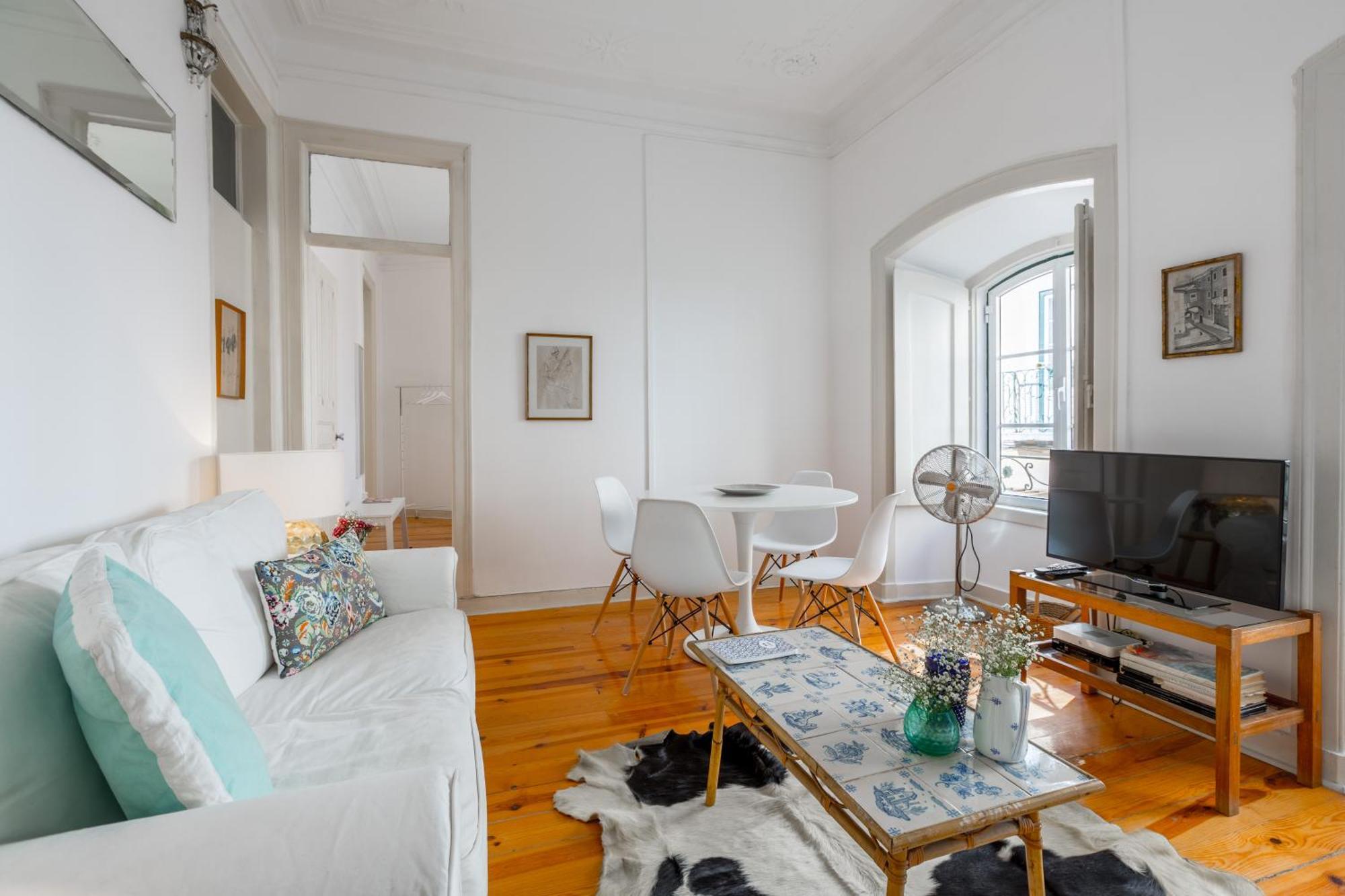 Spacious, Bright&sunny Apartment, By Timecooler Lisboa