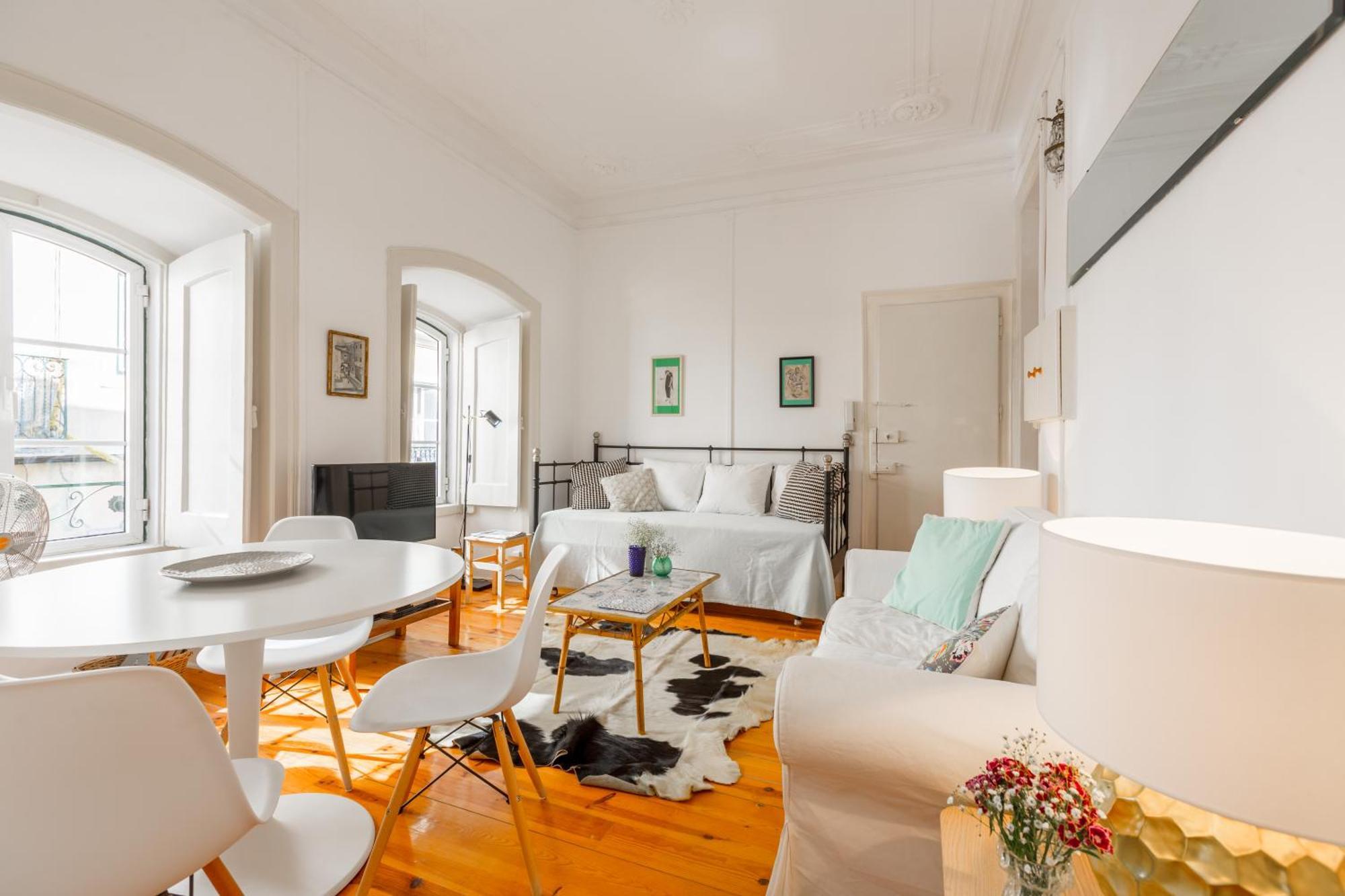 Spacious, Bright&sunny Apartment, By Timecooler Lisboa