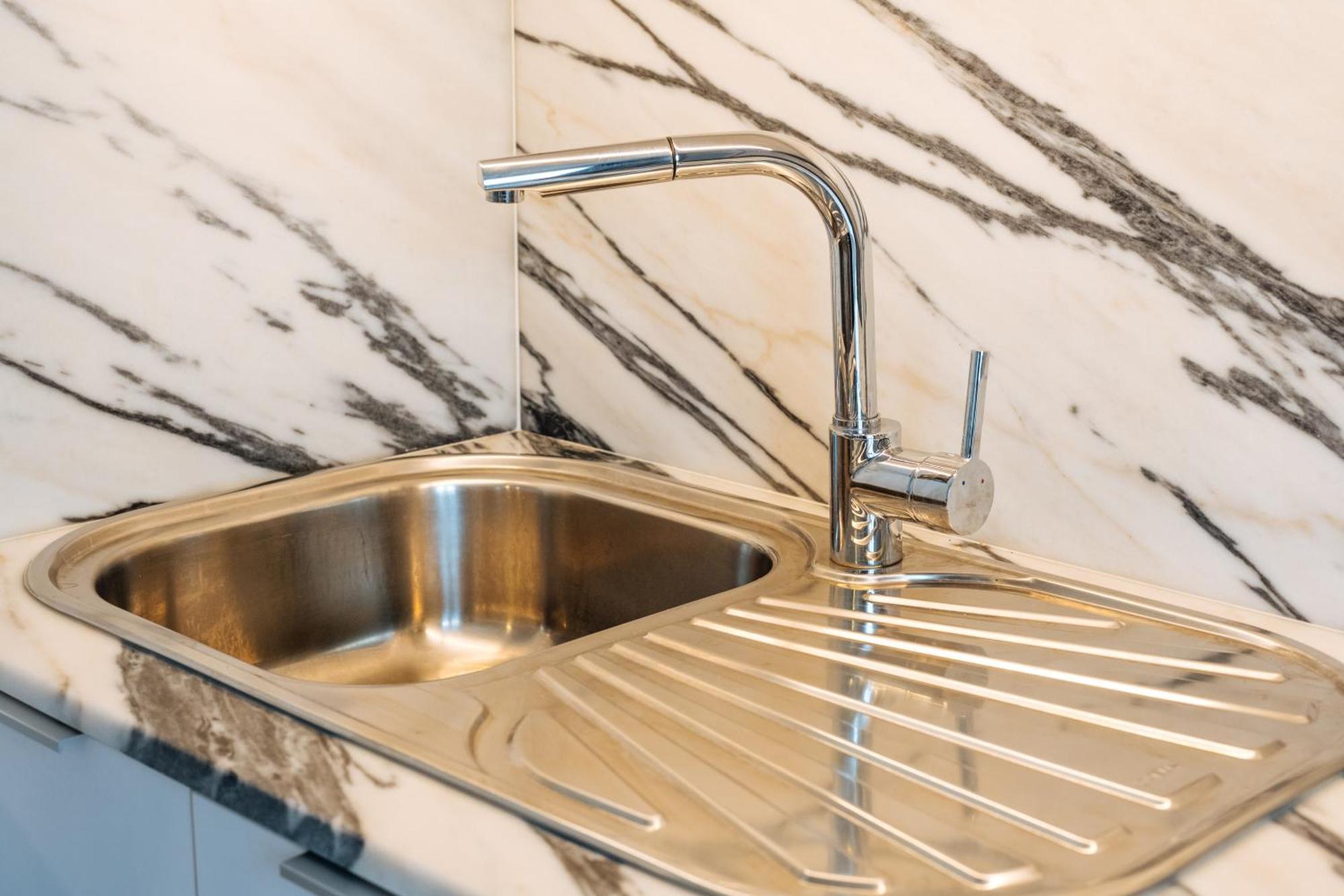Apartamento Skyline By Misha's Place 5e