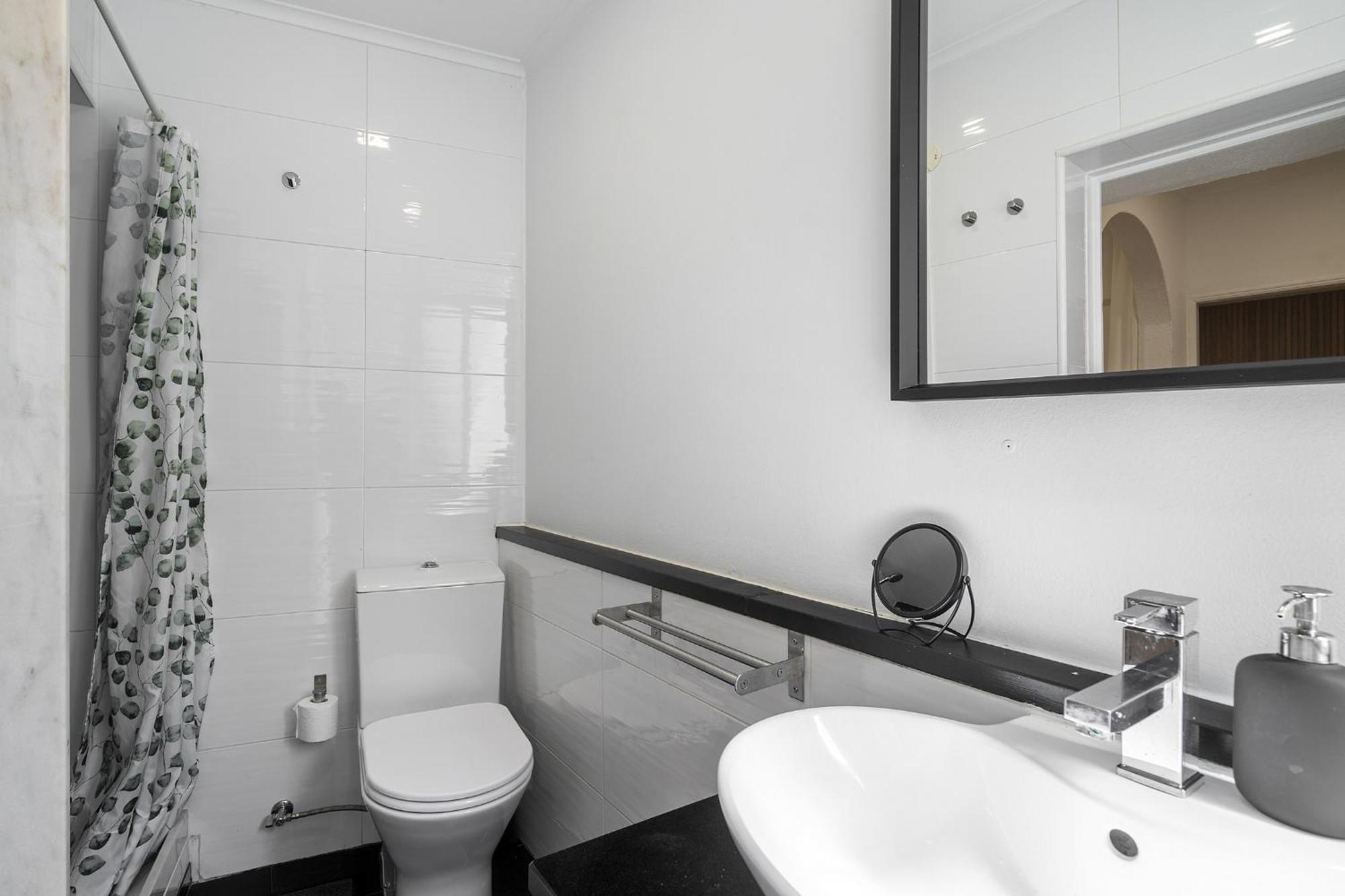 Whome Stylish Family In The Heart Of Chiado Lisboa