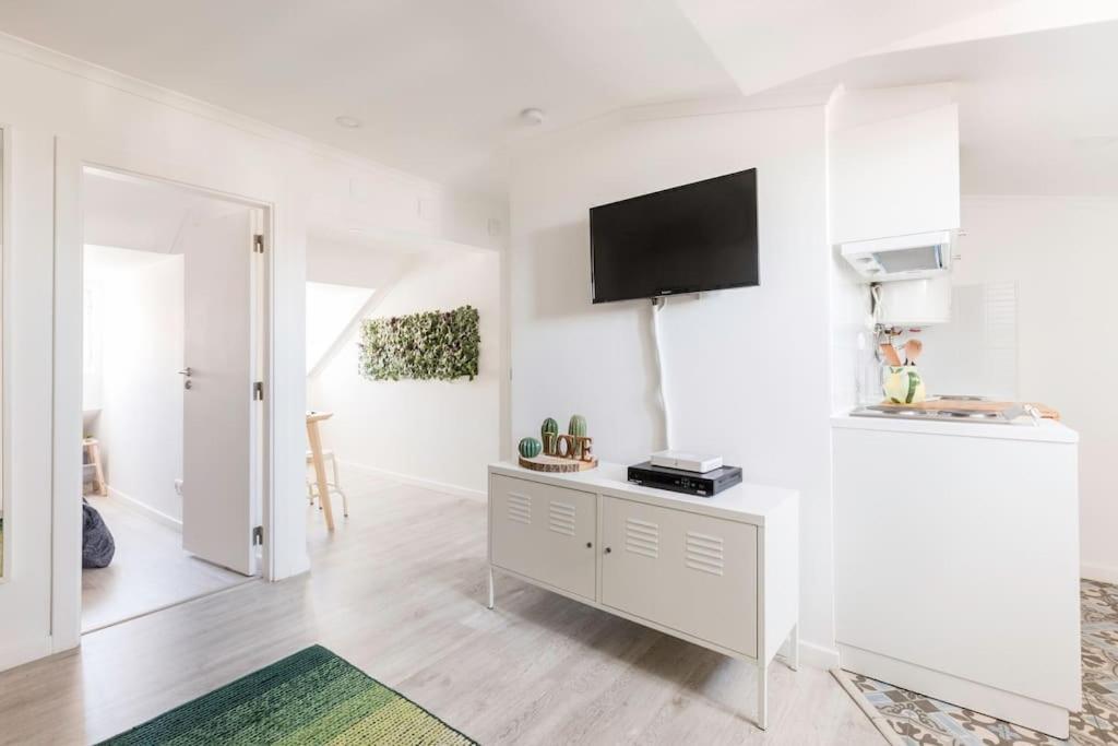 Apartamento Casa Com Alma Portuguesa @ Bairro Alto Ii Lisboa
