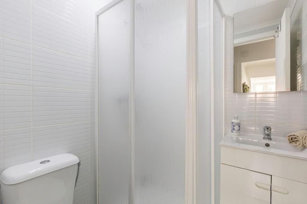 Apartamento Casa Com Alma Portuguesa @ Bairro Alto Ii *