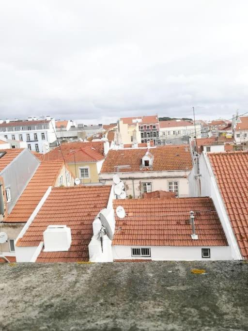Apartamento Casa Com Alma Portuguesa @ Bairro Alto Ii