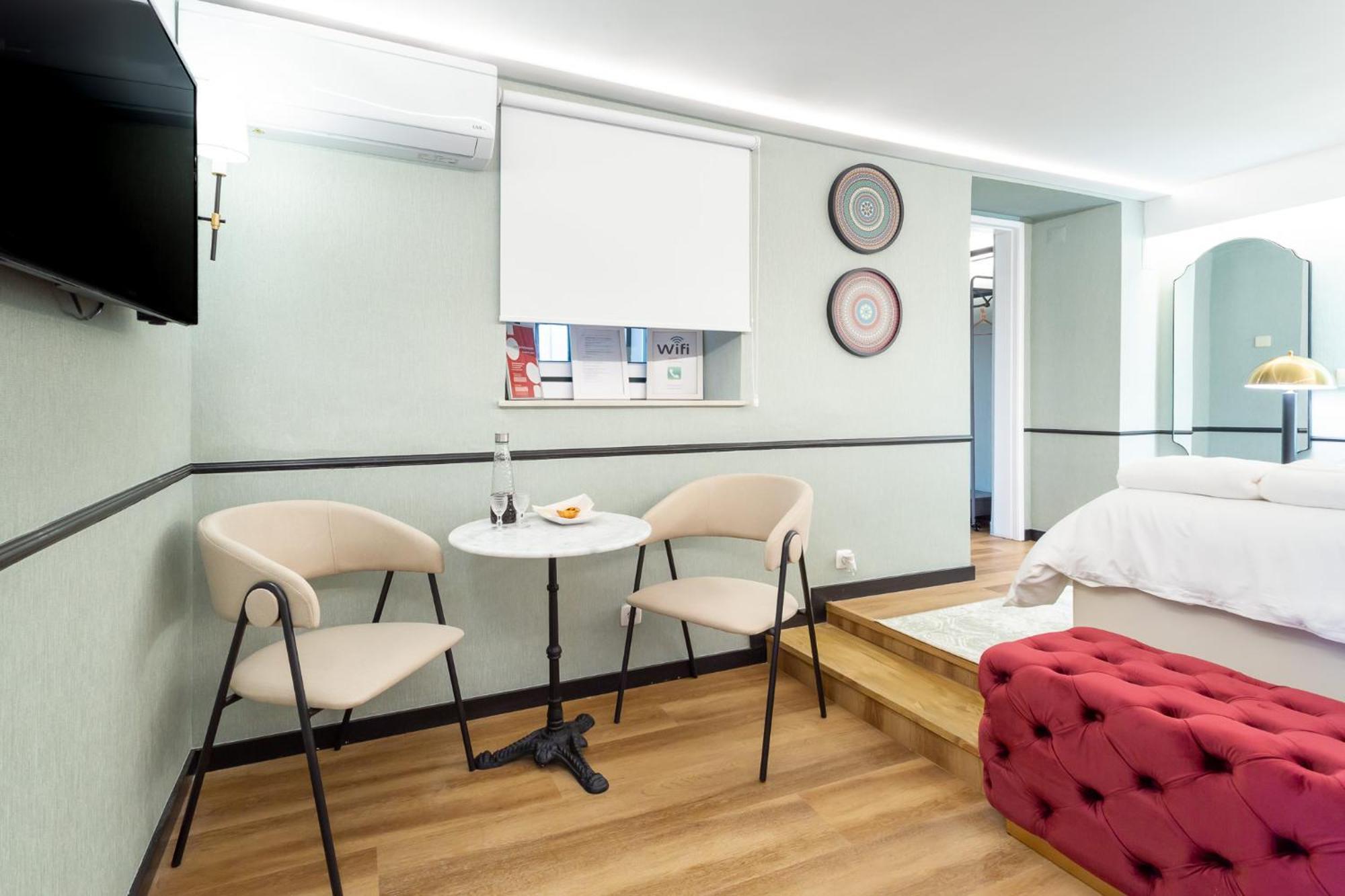 Camoes Lounge W/courtyard Lisboa