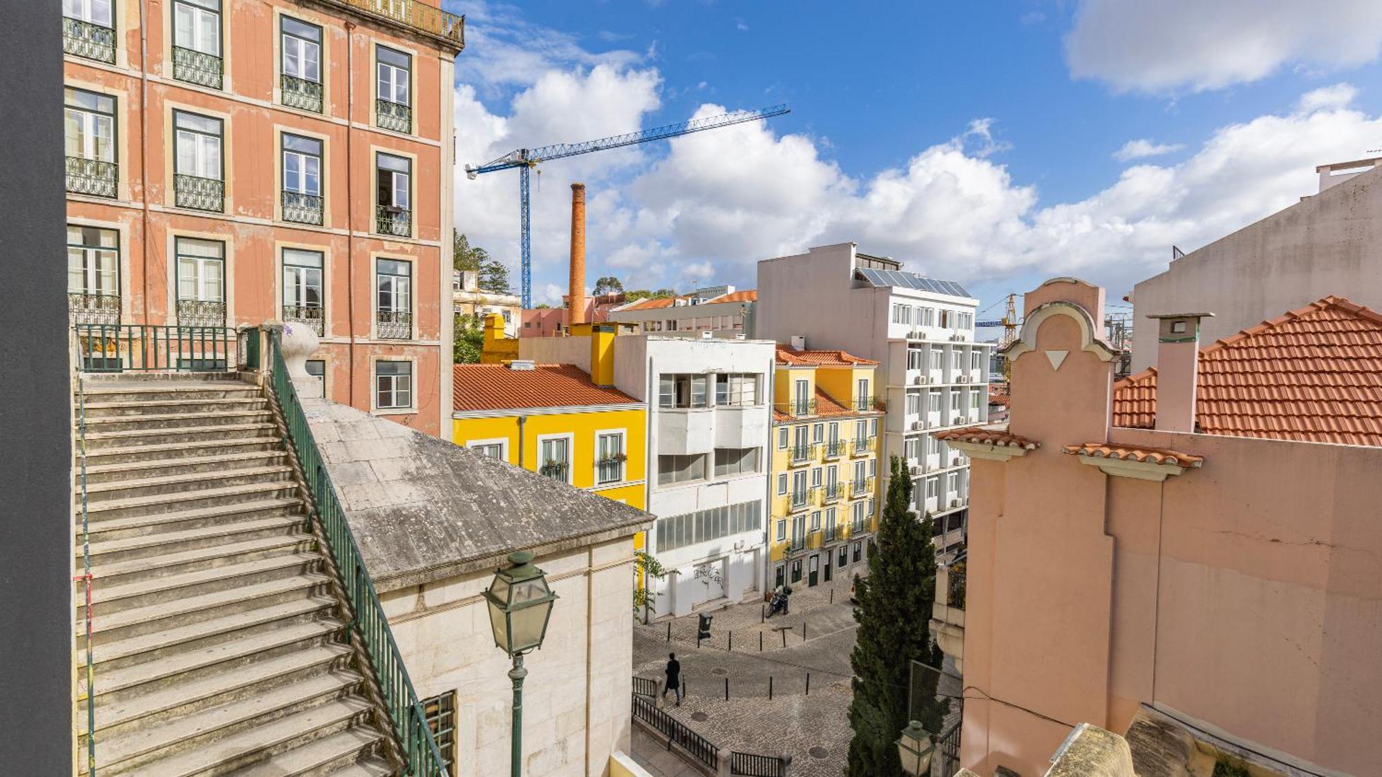 Classy 2bdr House With Balcony By Lovelystay Apartamento Lisboa