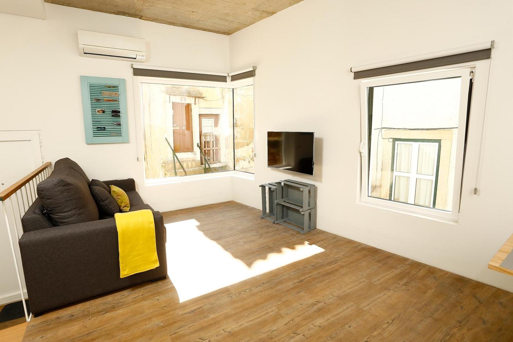 New Downtown Apartment Lisbon