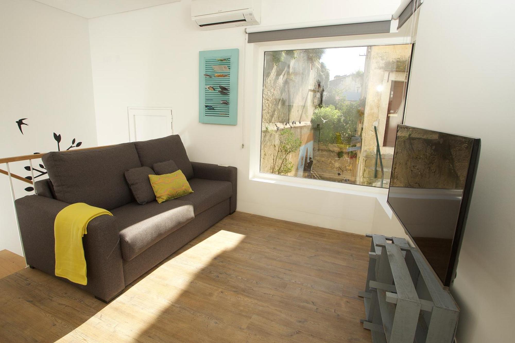 New Downtown Apartment *