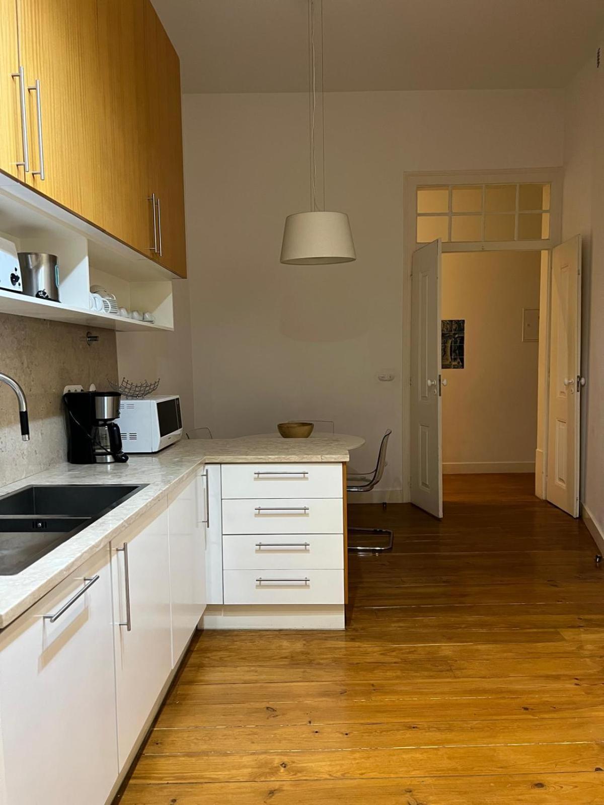 Private Comfortable In Chiado Homestay