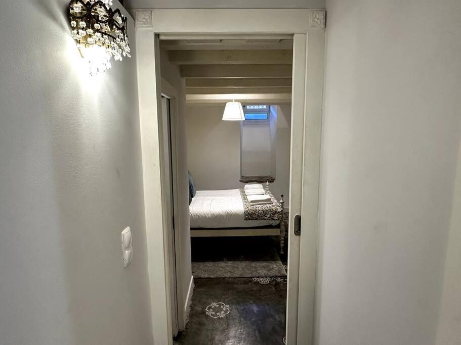 Apartamento Budget 2 Bed In Bica W Air Con - Belle Epoque *