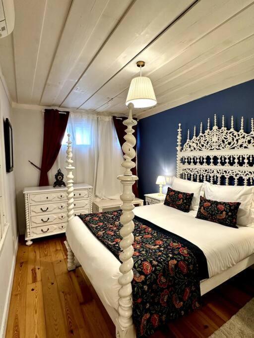 Apartamento Budget 2 Bed In Bica W Air Con - Belle Epoque *