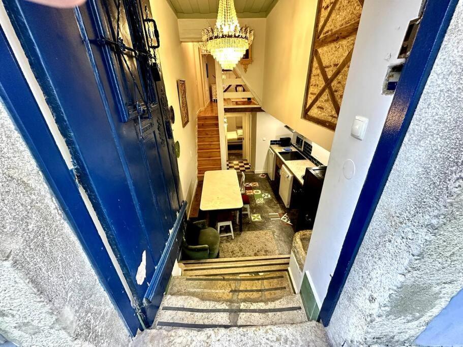 Budget 2 Bed In Bica W Air Con - Belle Epoque Lisboa