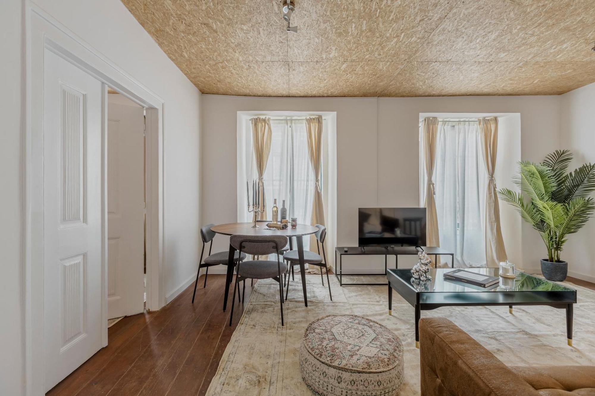 905 Apartamento *