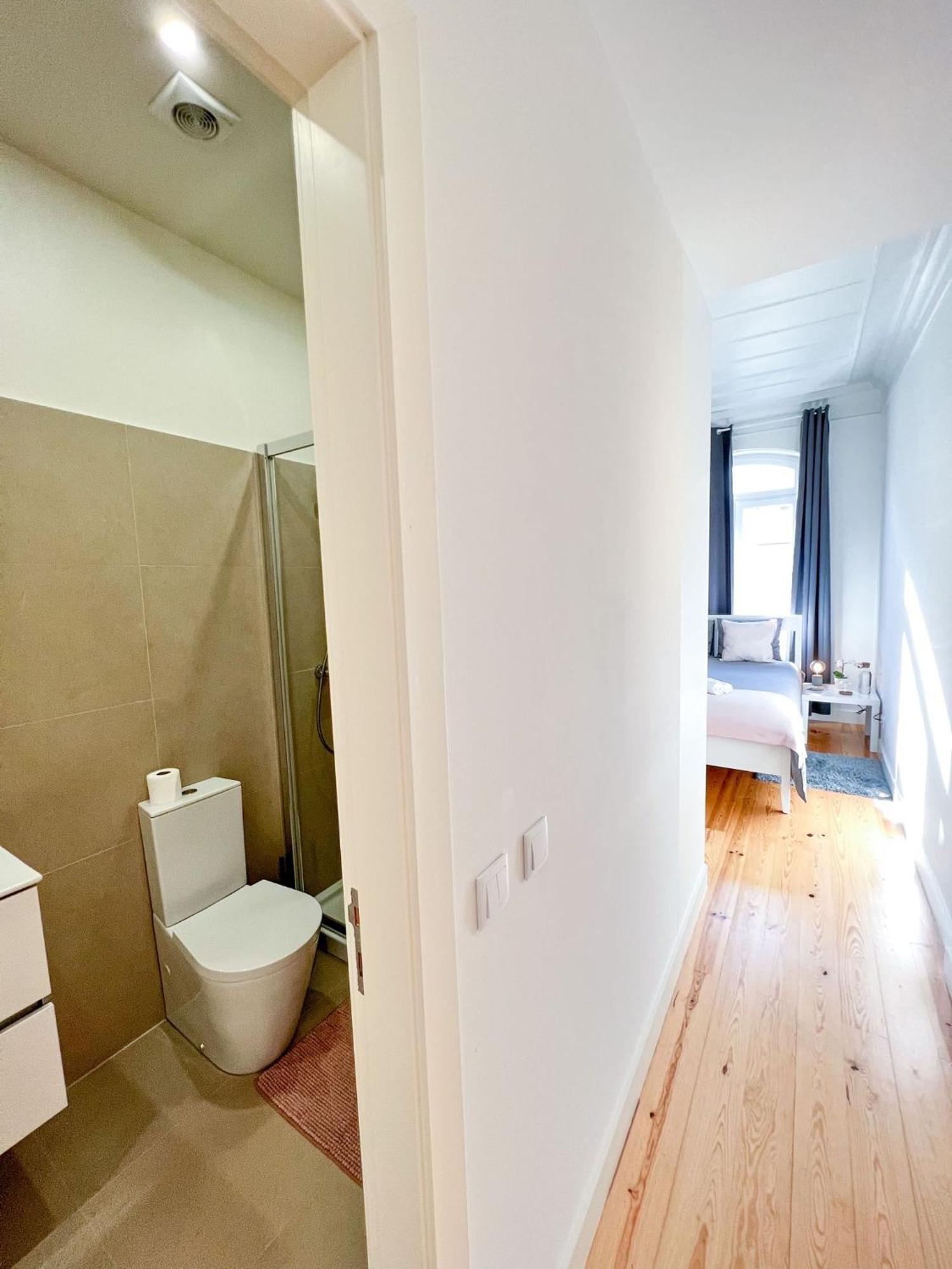 Cozy With Privative Bathroom On Rua Augusta Habitación en casa particular *