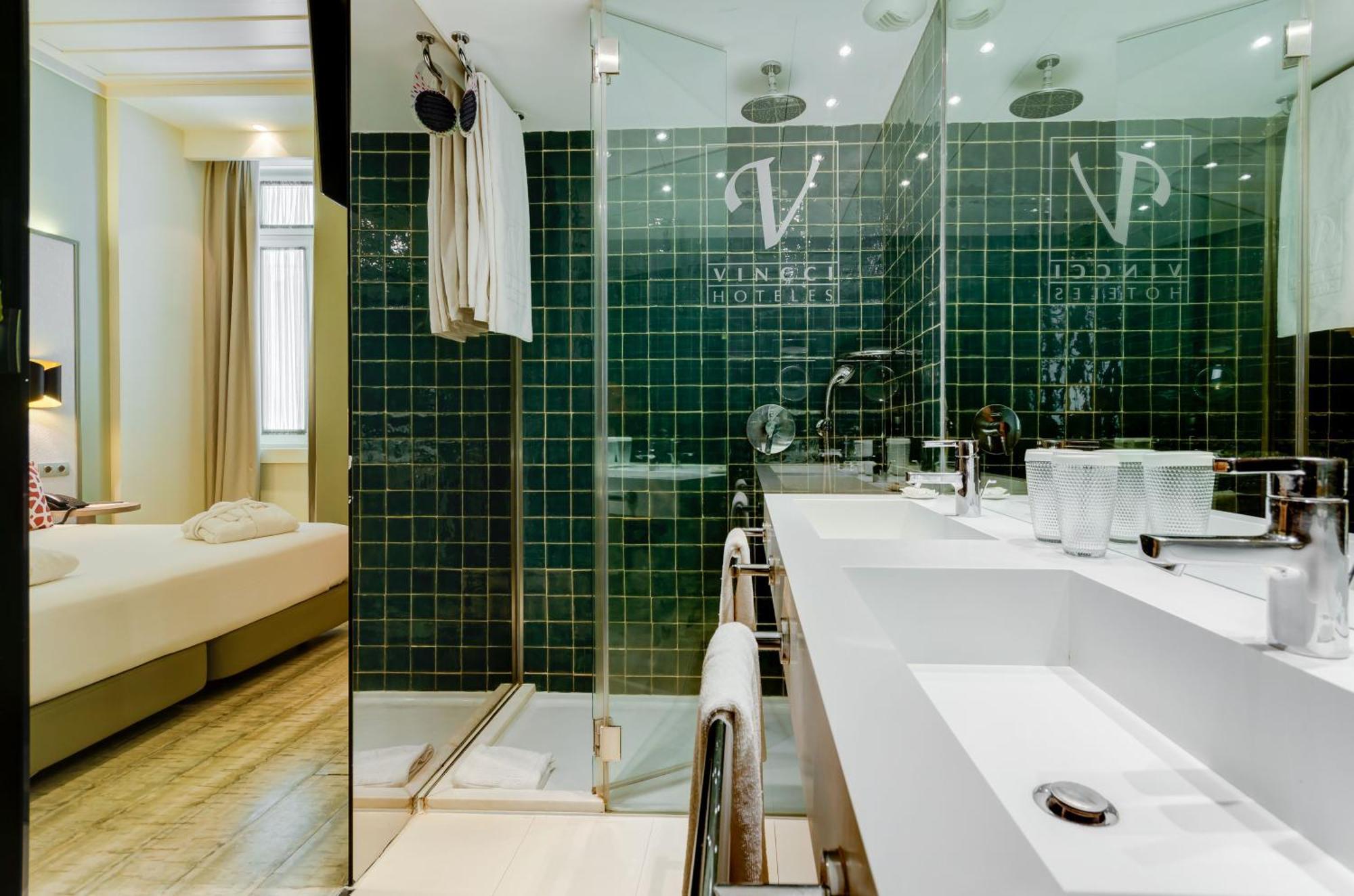 Hotel Vincci Baixa 4*