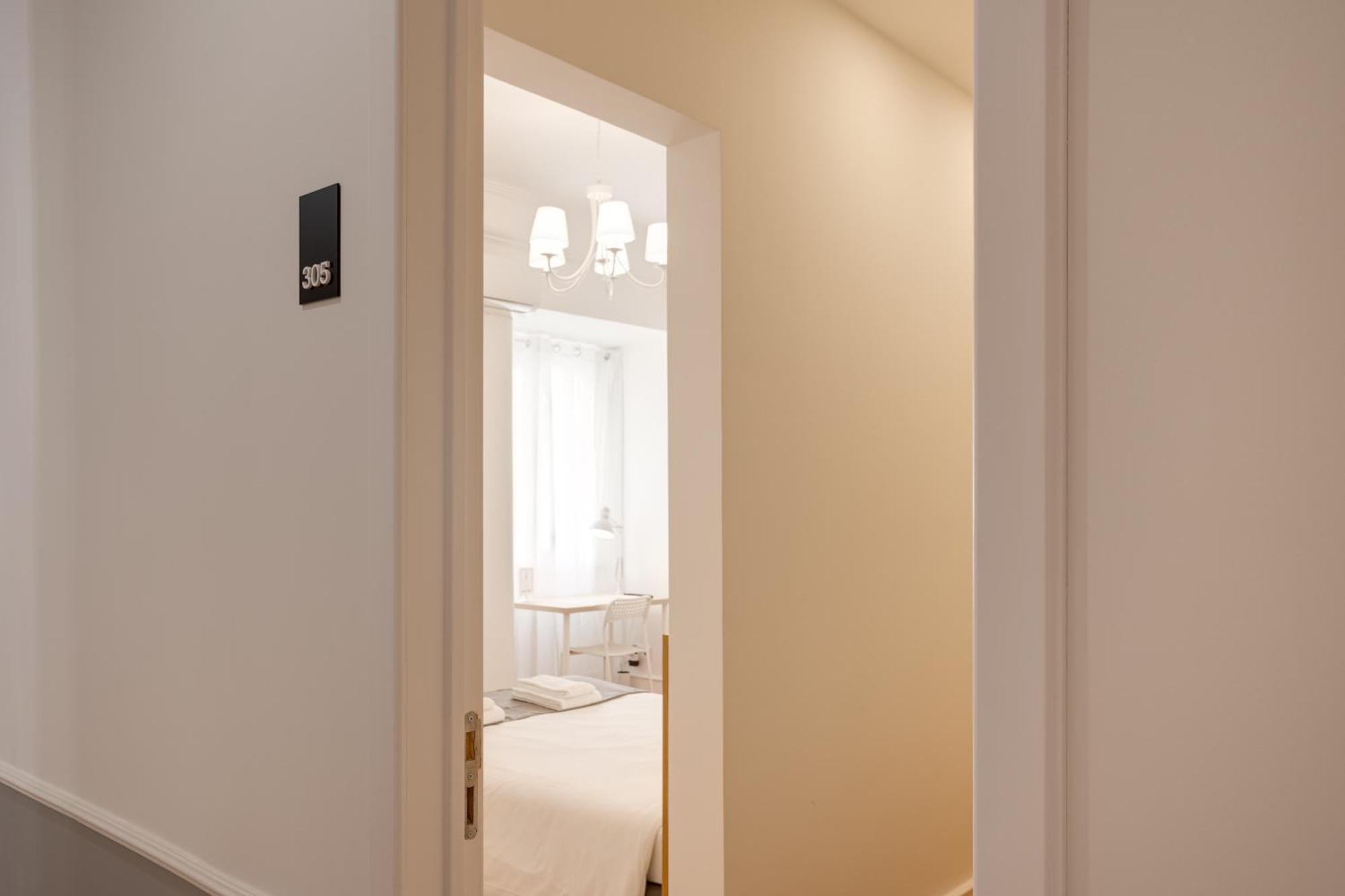Home Out Rooms & Apartments Lisbon