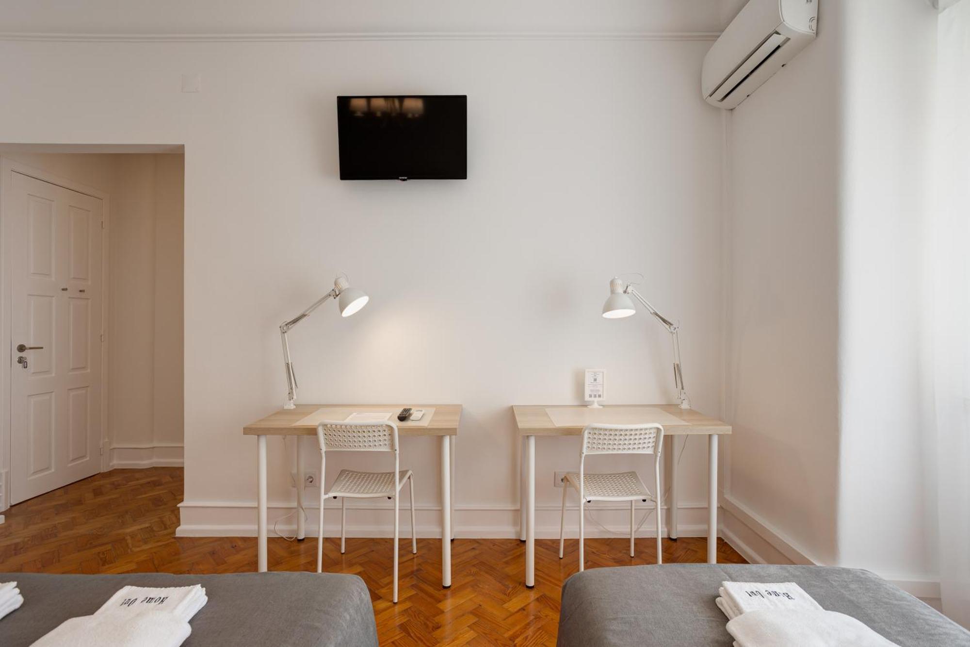 Home Out Rooms & Apartments Apartment Lisbon