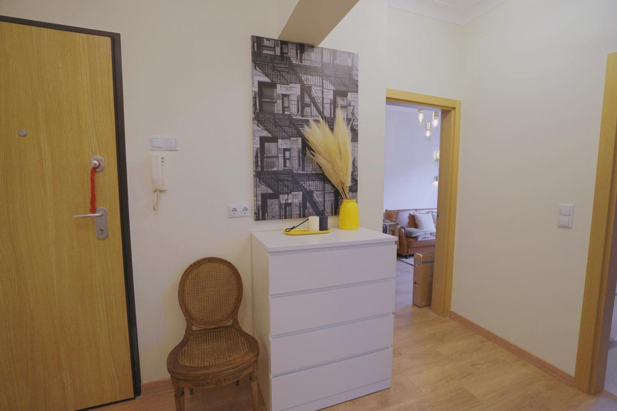 Apartment Charming 94d, Next To Metro
