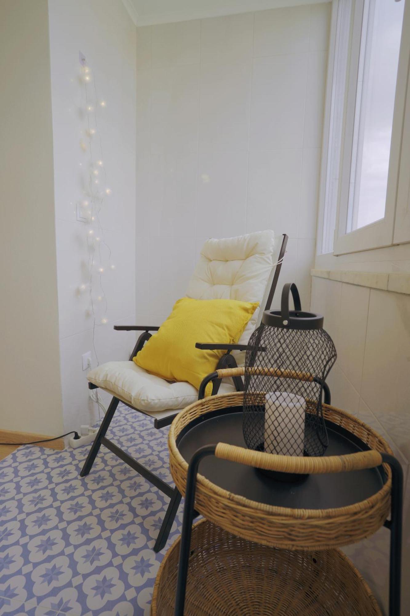 Charming 94d, Next To Metro Apartment