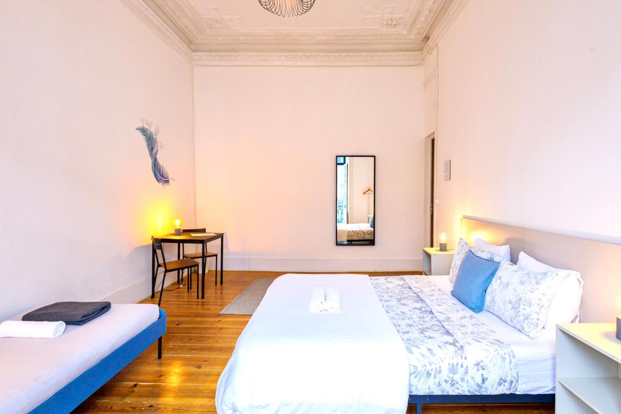 Ambiente Hostal Lisboa