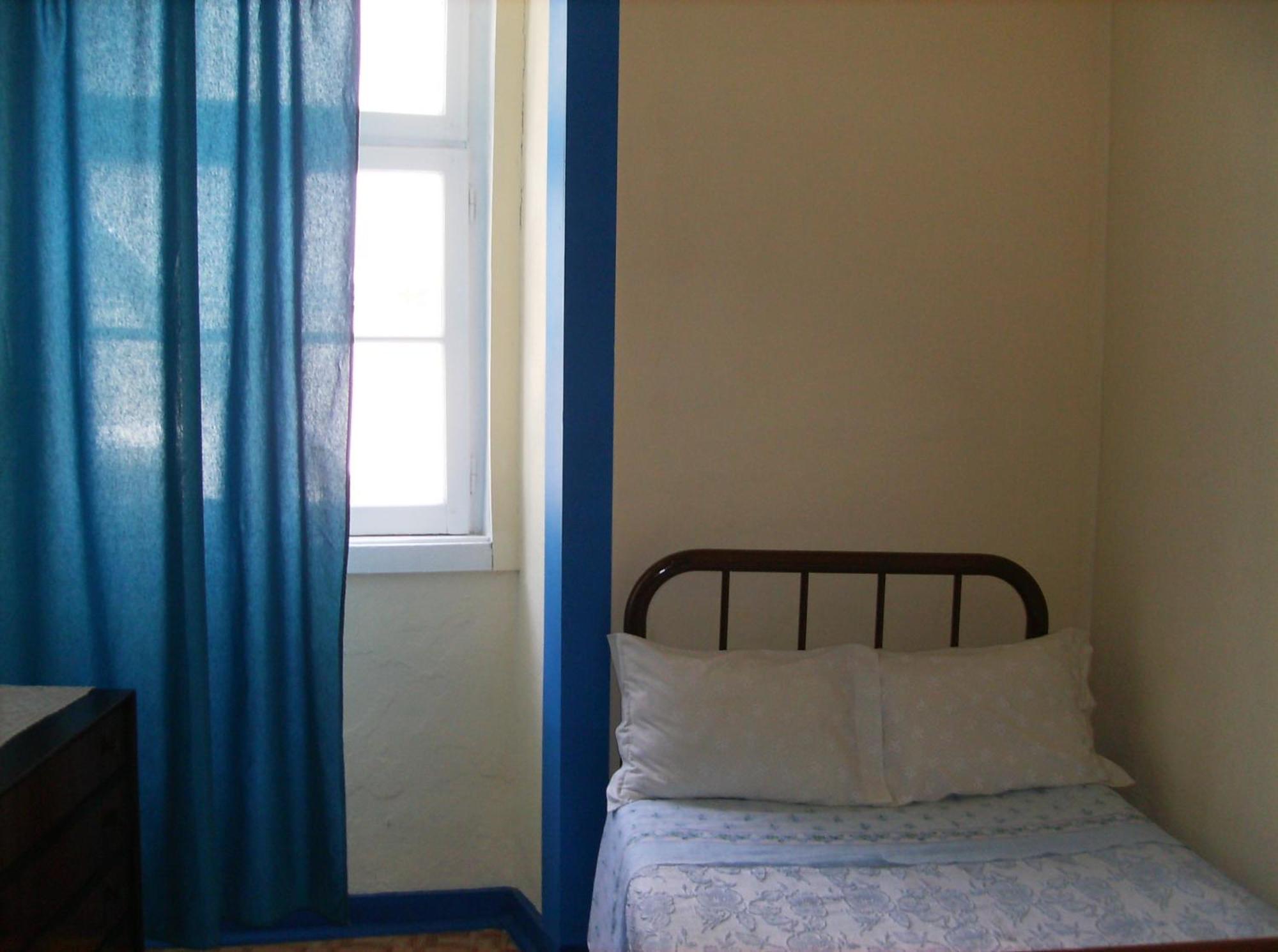 Hostal Dias E Dominguez Lisboa