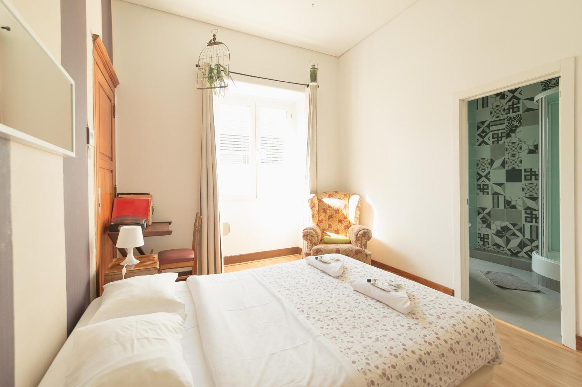 Sunset Destination Hostal