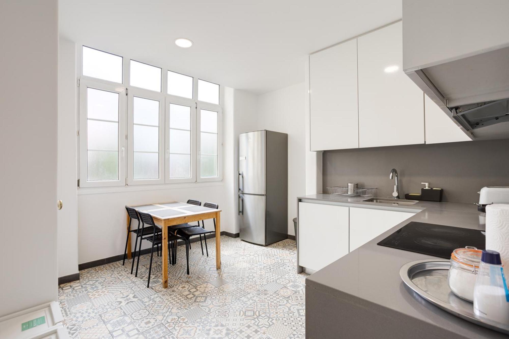 Home Out Rooms & Apartments Apartment Lisbon