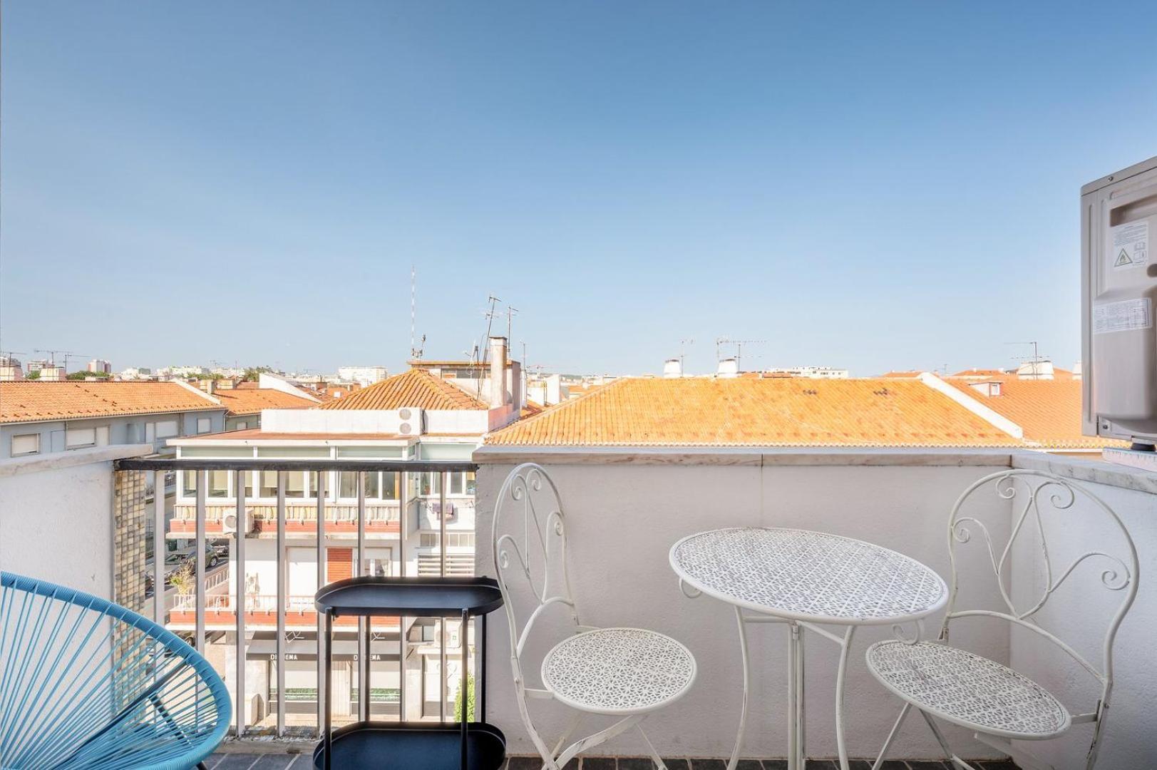 Guestready - A Charming Near Alvalade Apartment *