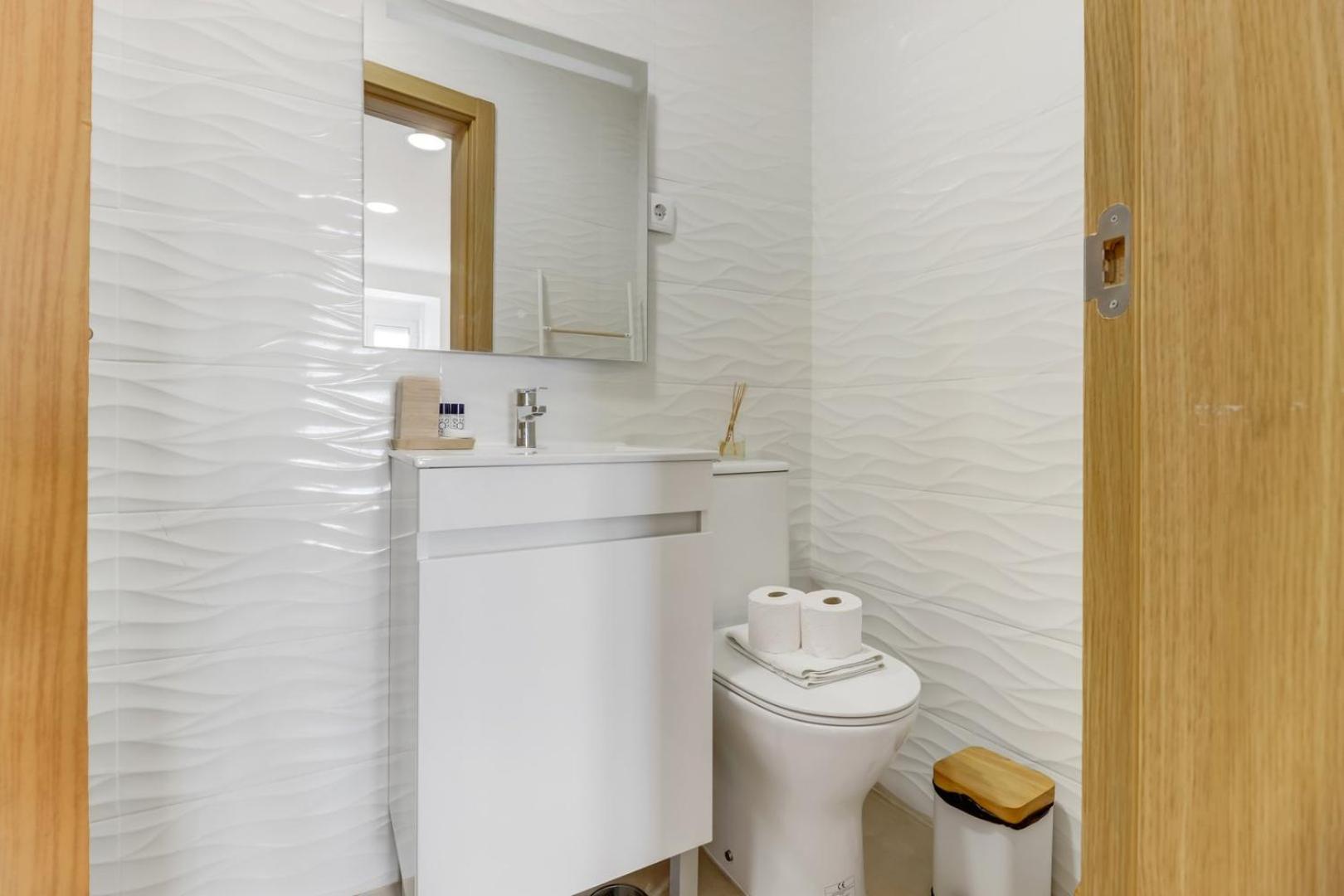1br Cosy Heart Of Santos W Ac | By Airnest Lisboa