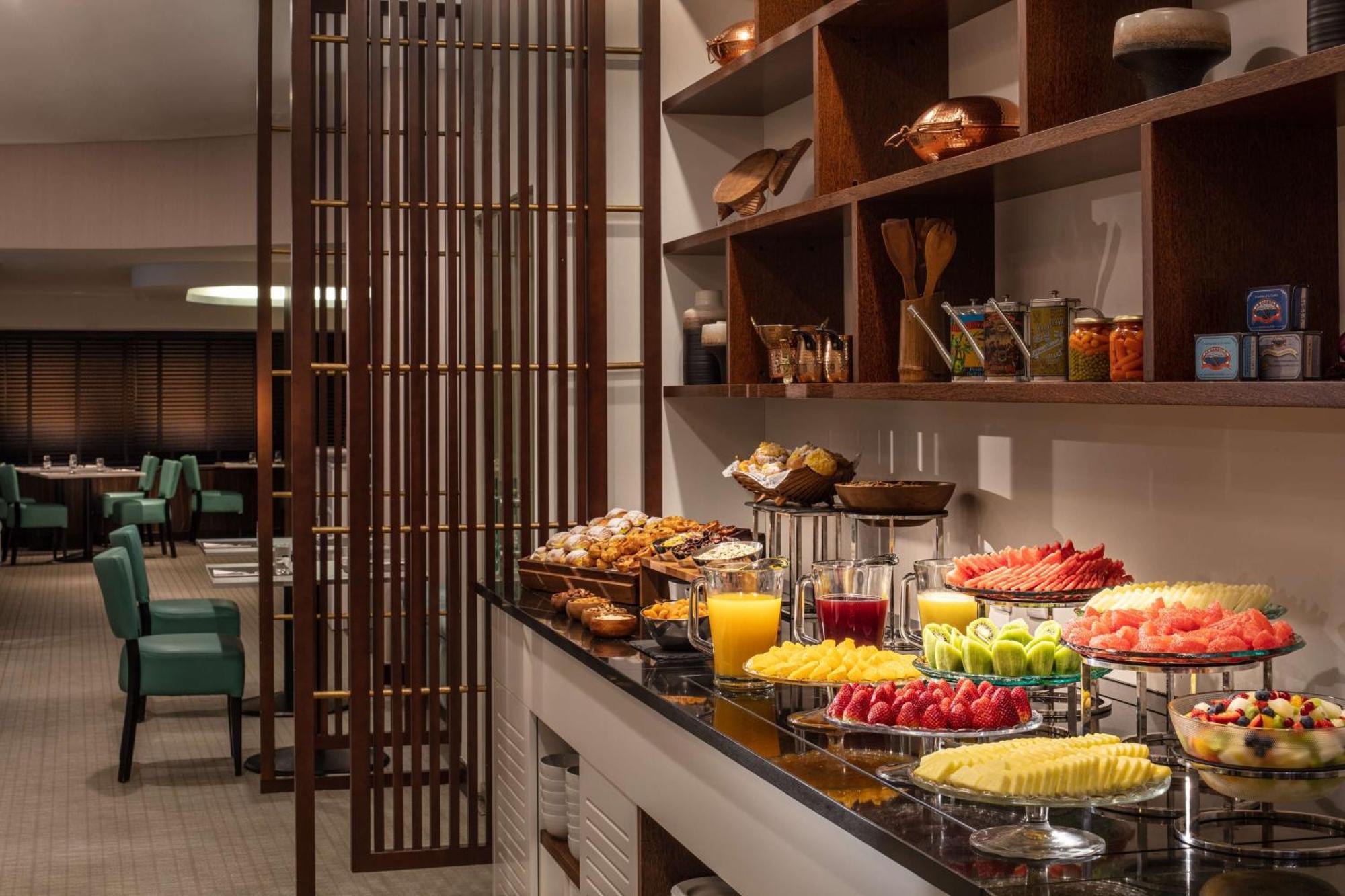 Hotel Tivoli Oriente 4*