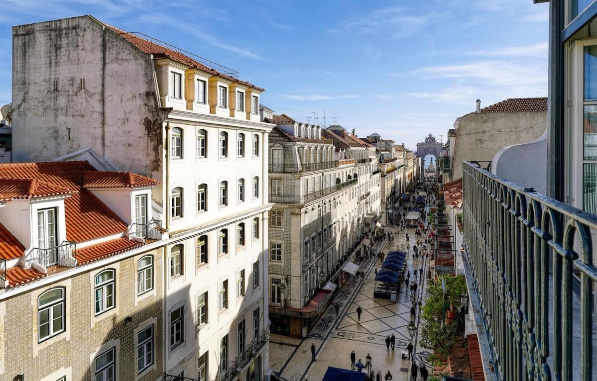 Beautiful 2 Bedroom With Views In Rua Augusta Apartment