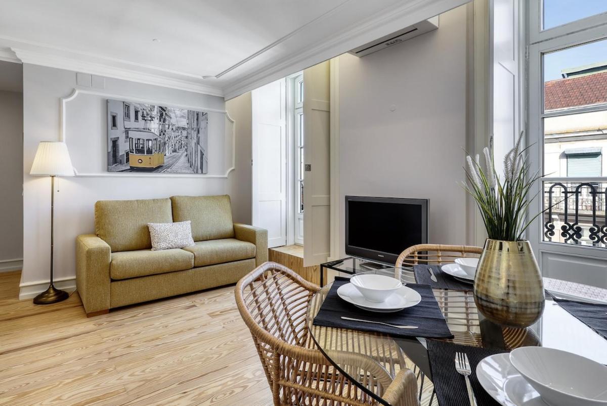 Beautiful 2 Bedroom With Views In Rua Augusta Apartment Lisbon