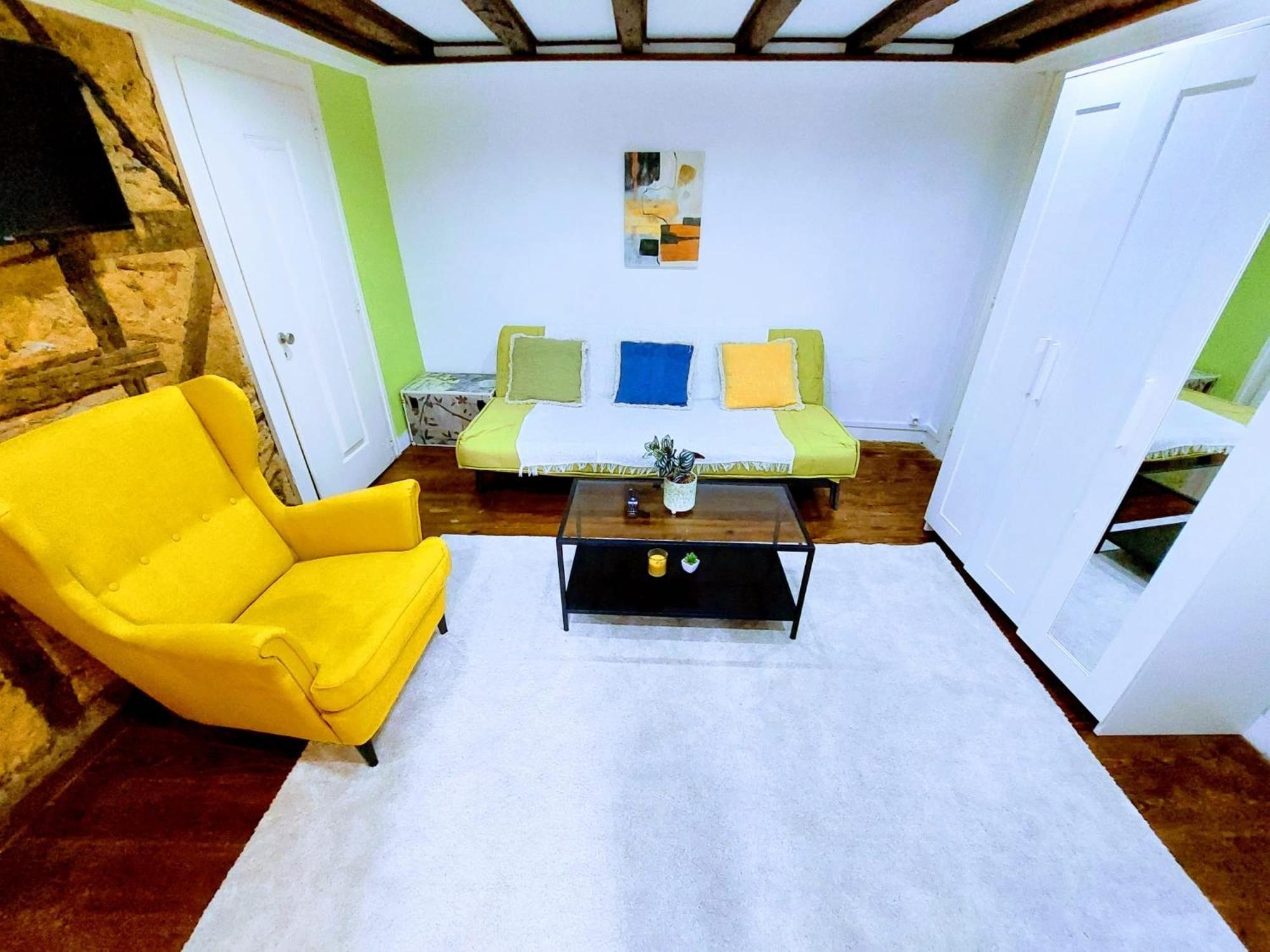 Authentic Portuguese Home- Alfama Lisbon