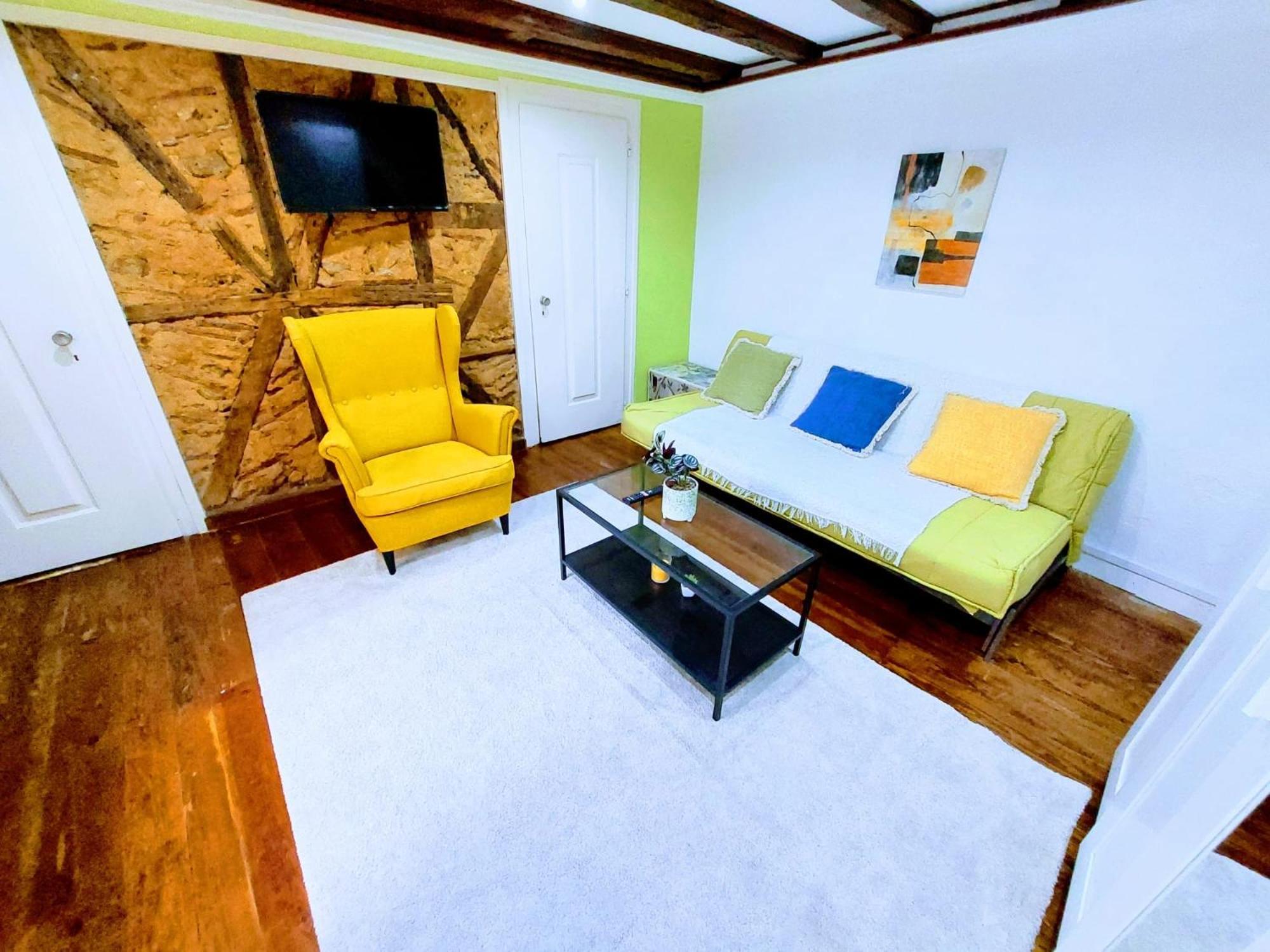 Authentic Portuguese Home- Alfama Lisbon