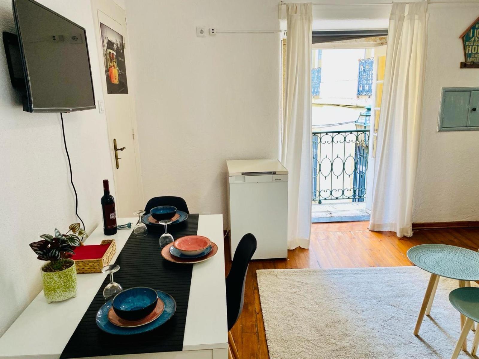 Apartment Authentic Portuguese Home- Alfama *