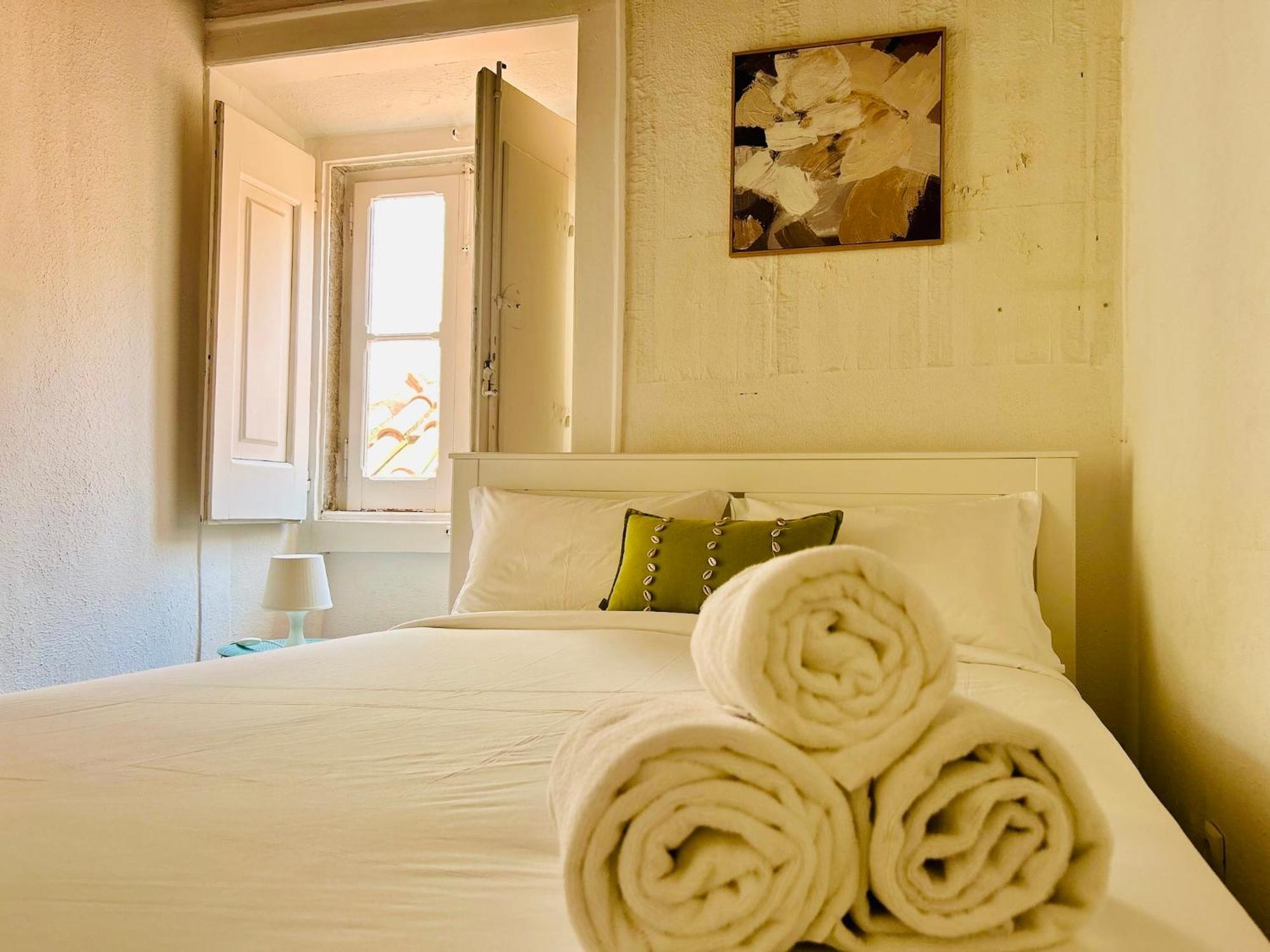 Apartment Authentic Portuguese Home- Alfama Lisbon