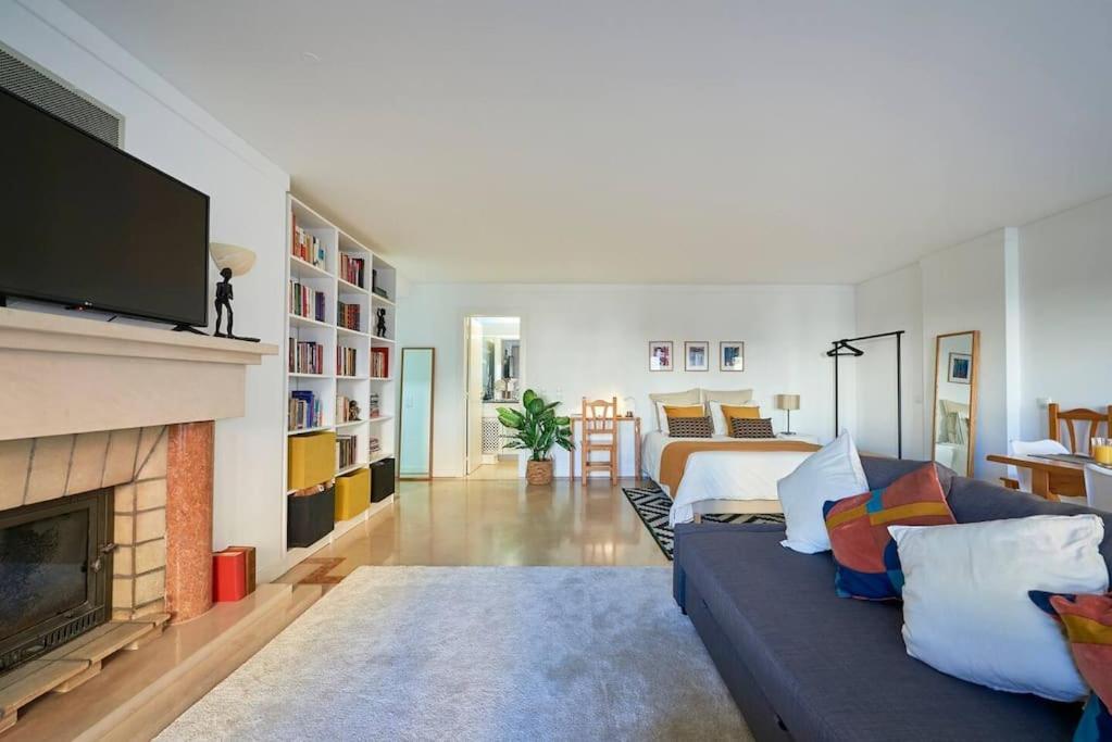 Modern With Garage And Pool Apartamento *