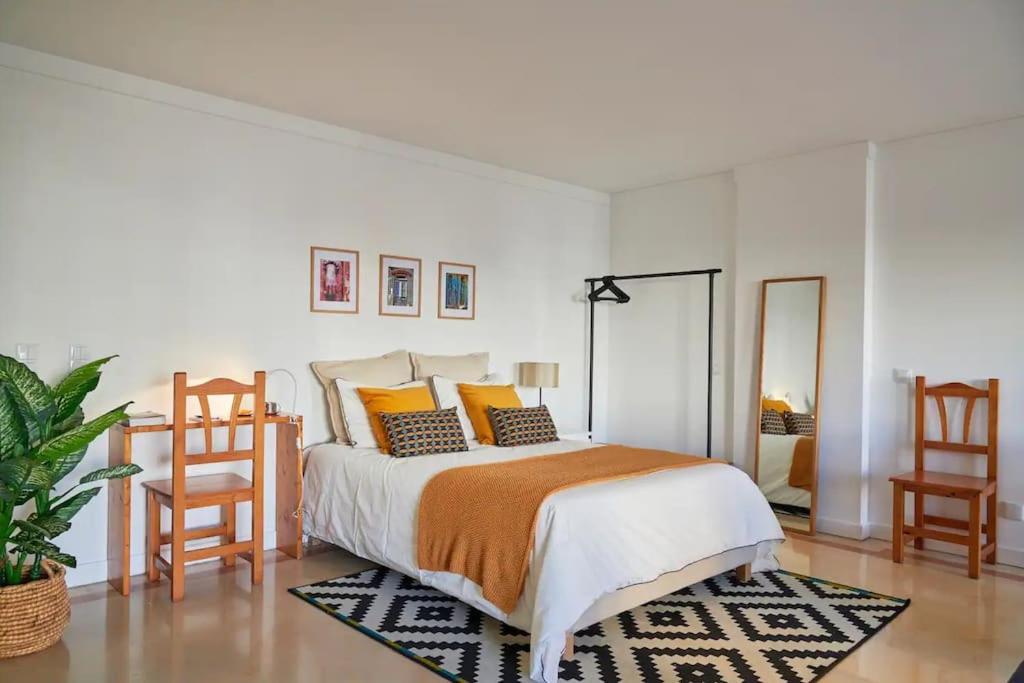 Modern With Garage And Pool Apartamento *