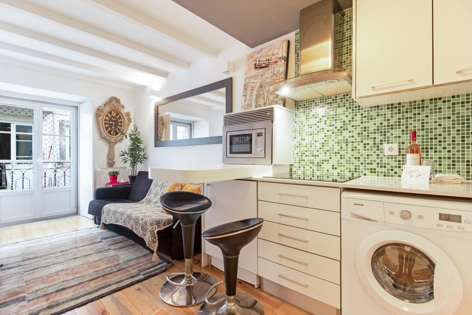 Cosy Retreat In Madragoa -lisbon * Lisboa